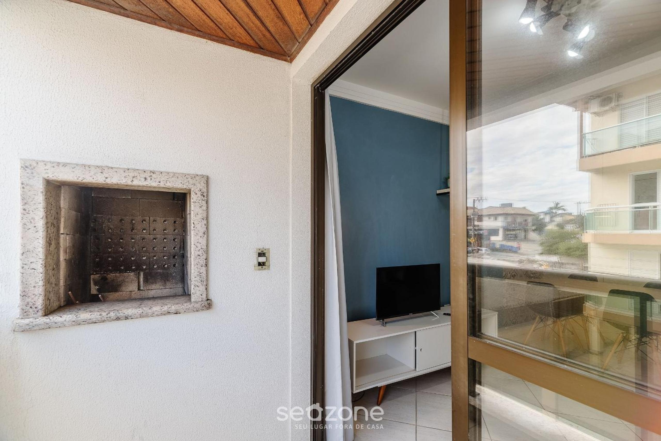 Aparts in a building w/ pool, 300 meters fr/ Ingleses Beach - ROHs