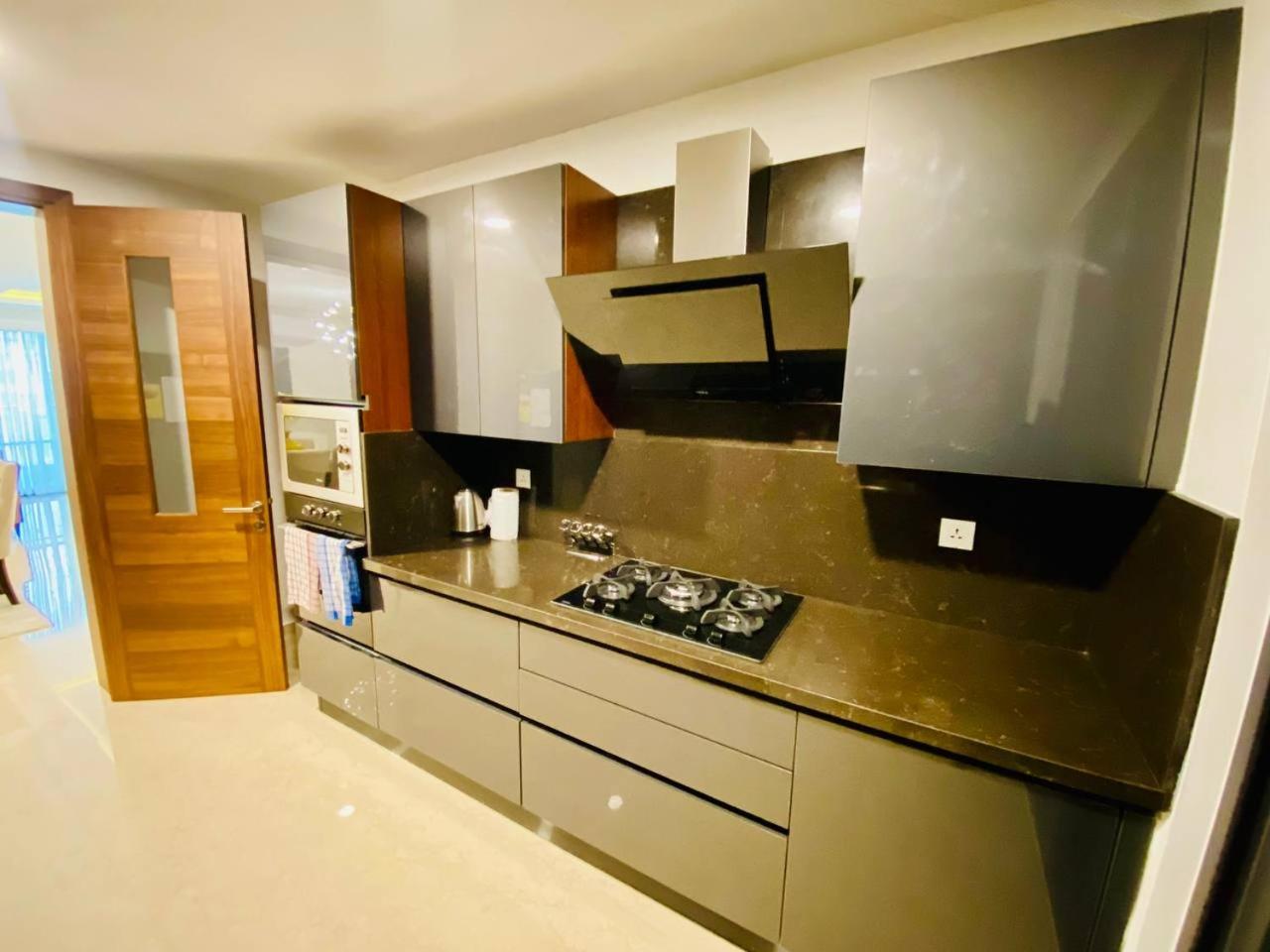 Aquanique Luxury Living view 4