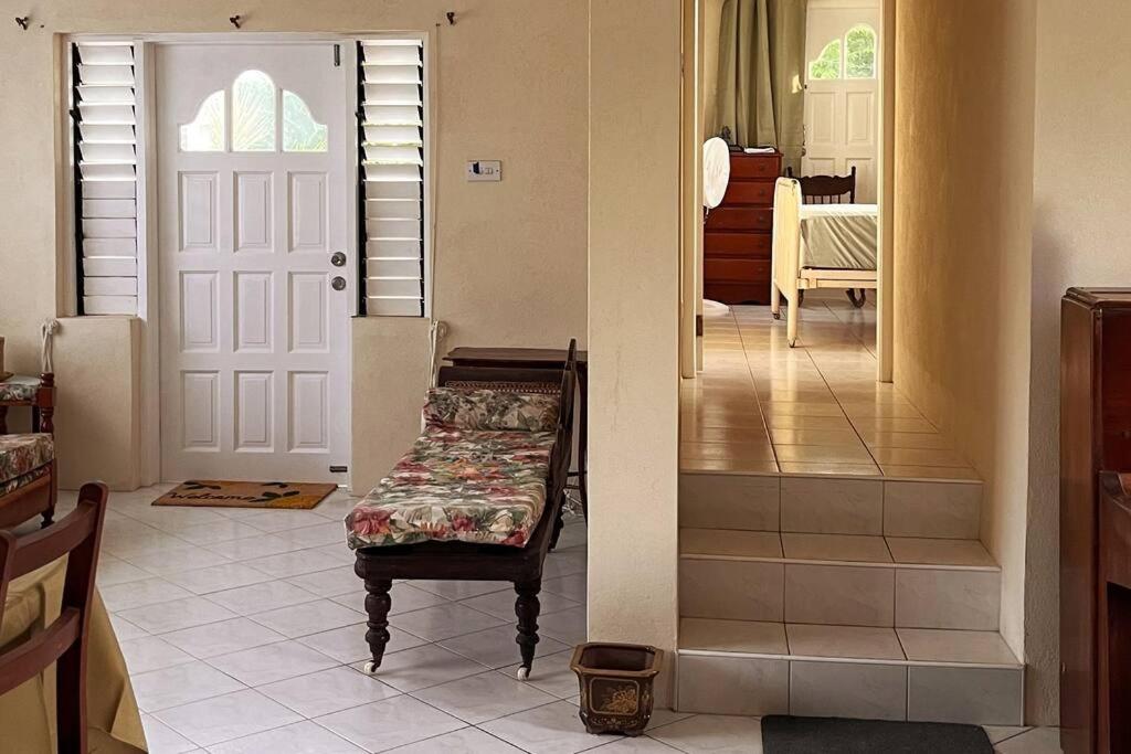 Diarlo- 2 bed house in Oistins