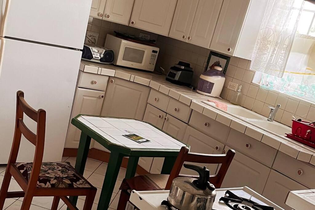 Diarlo- 2 bed house in Oistins
