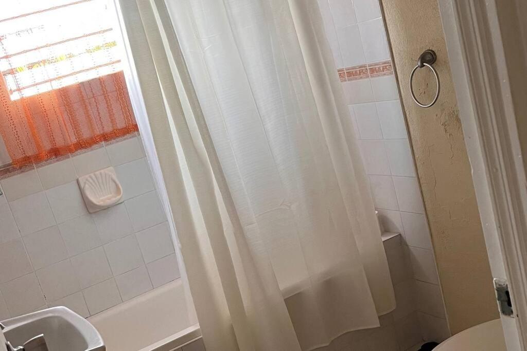 Diarlo- 2 bed house in Oistins