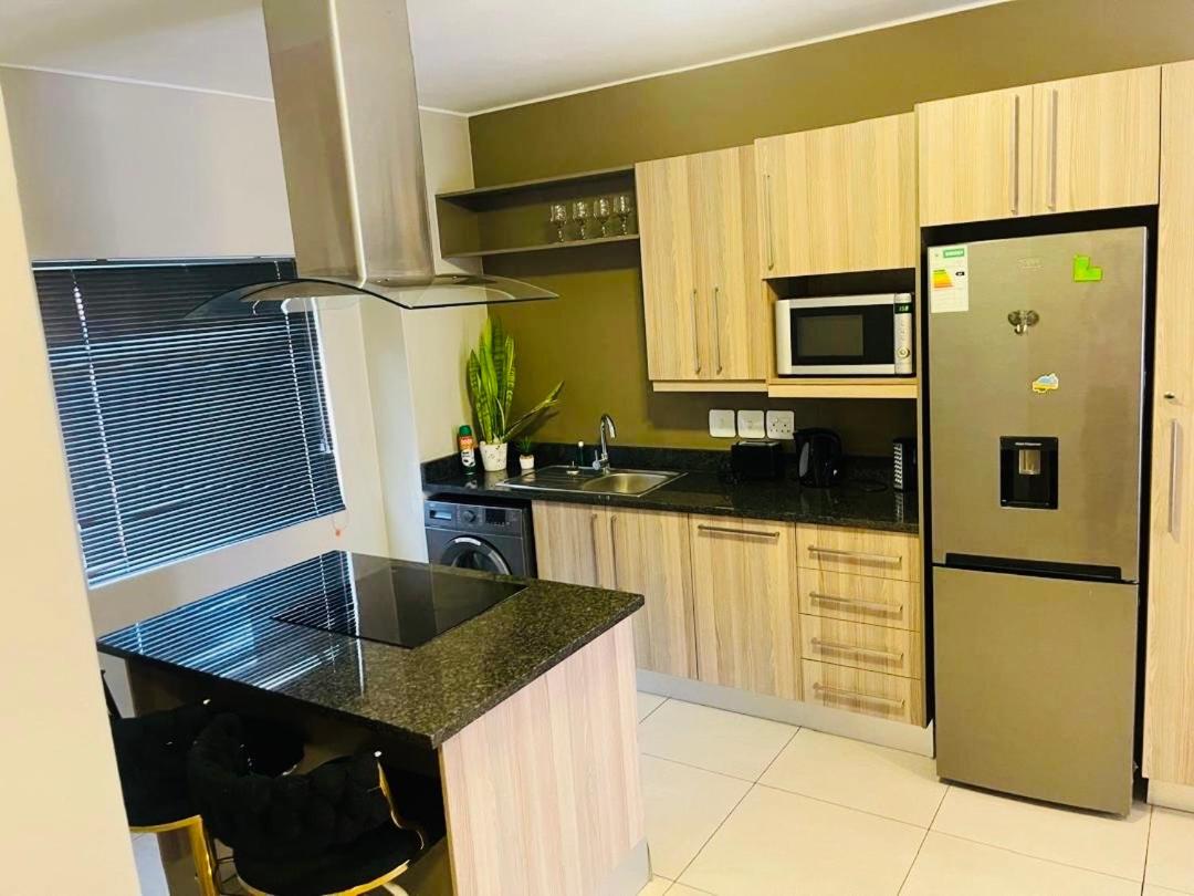 The Atrium-JOBAK Guest Apartment