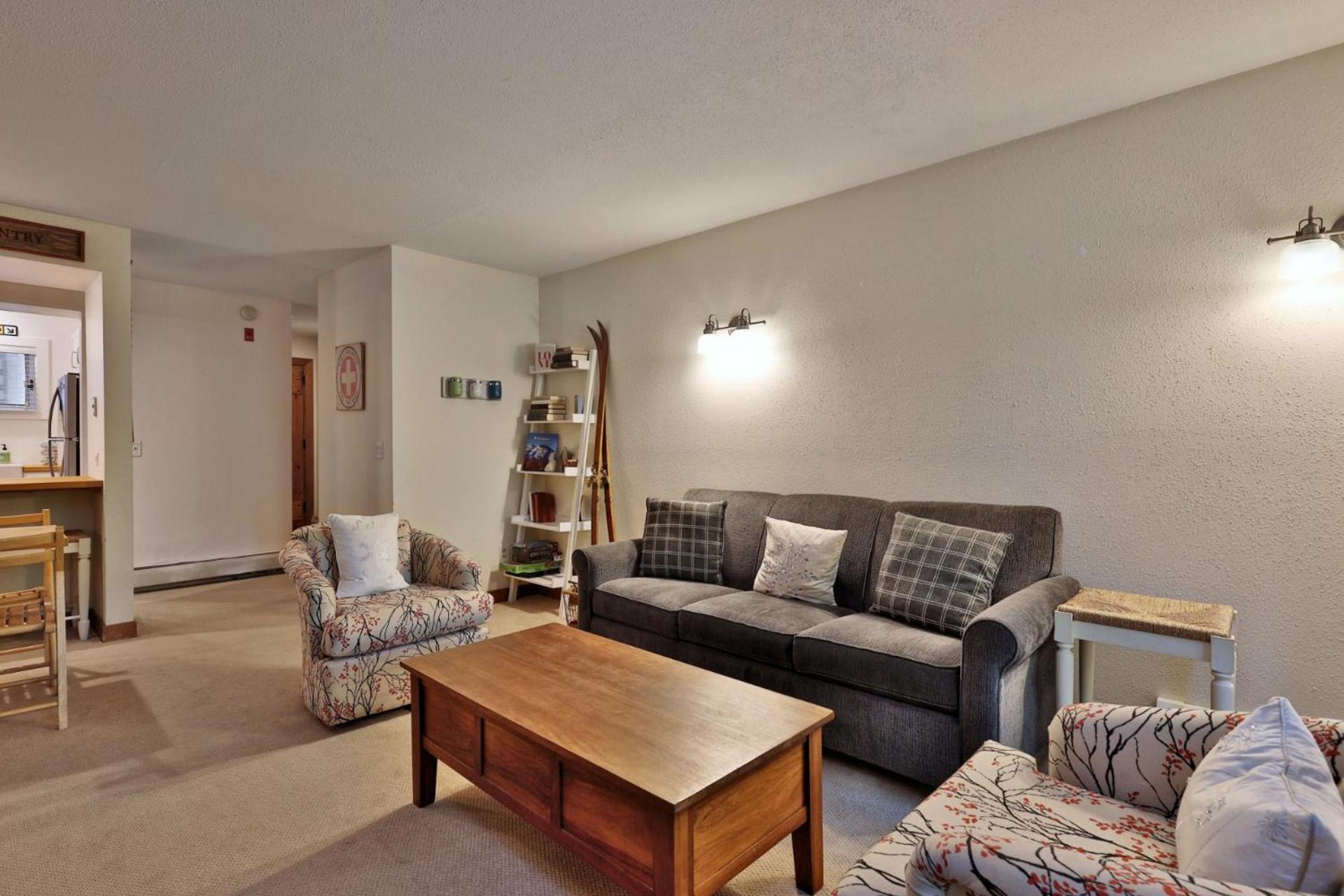 Sunrise Timberline M1- Cozy 2 BR Ski On Ski Off Condo