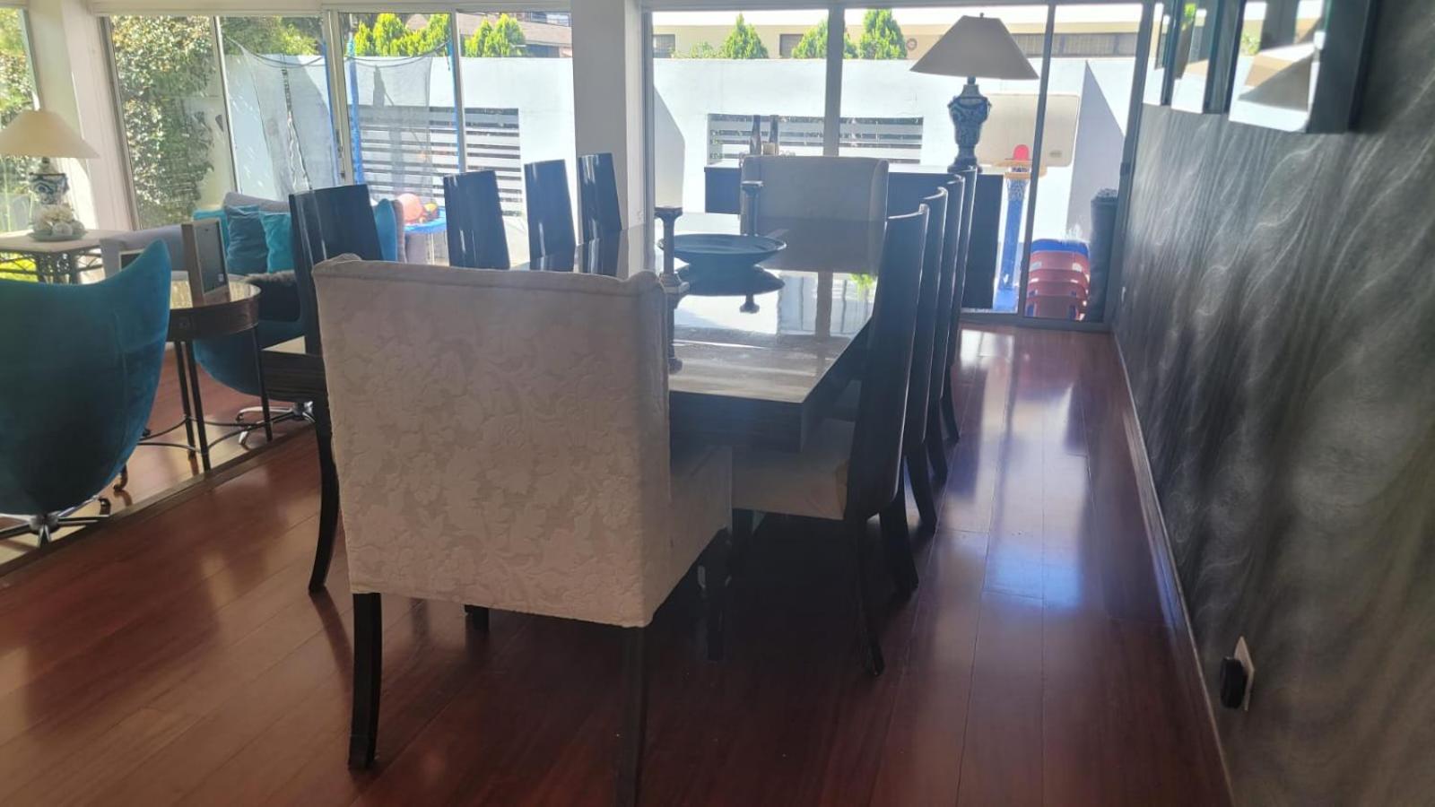 Moderna casa en zona céntrica