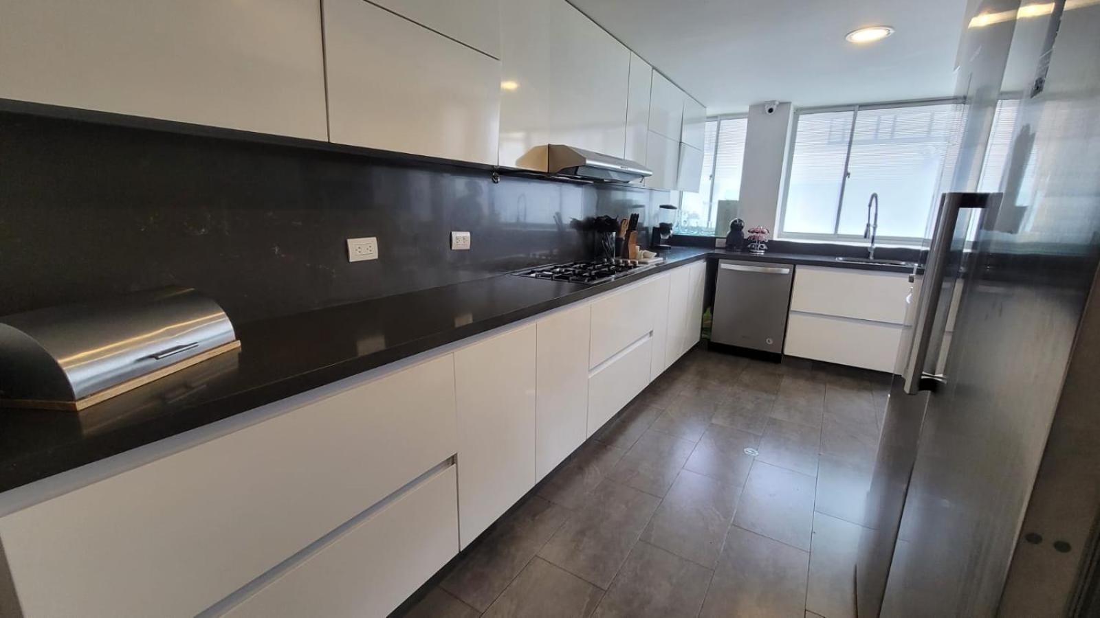 Moderna casa en zona céntrica