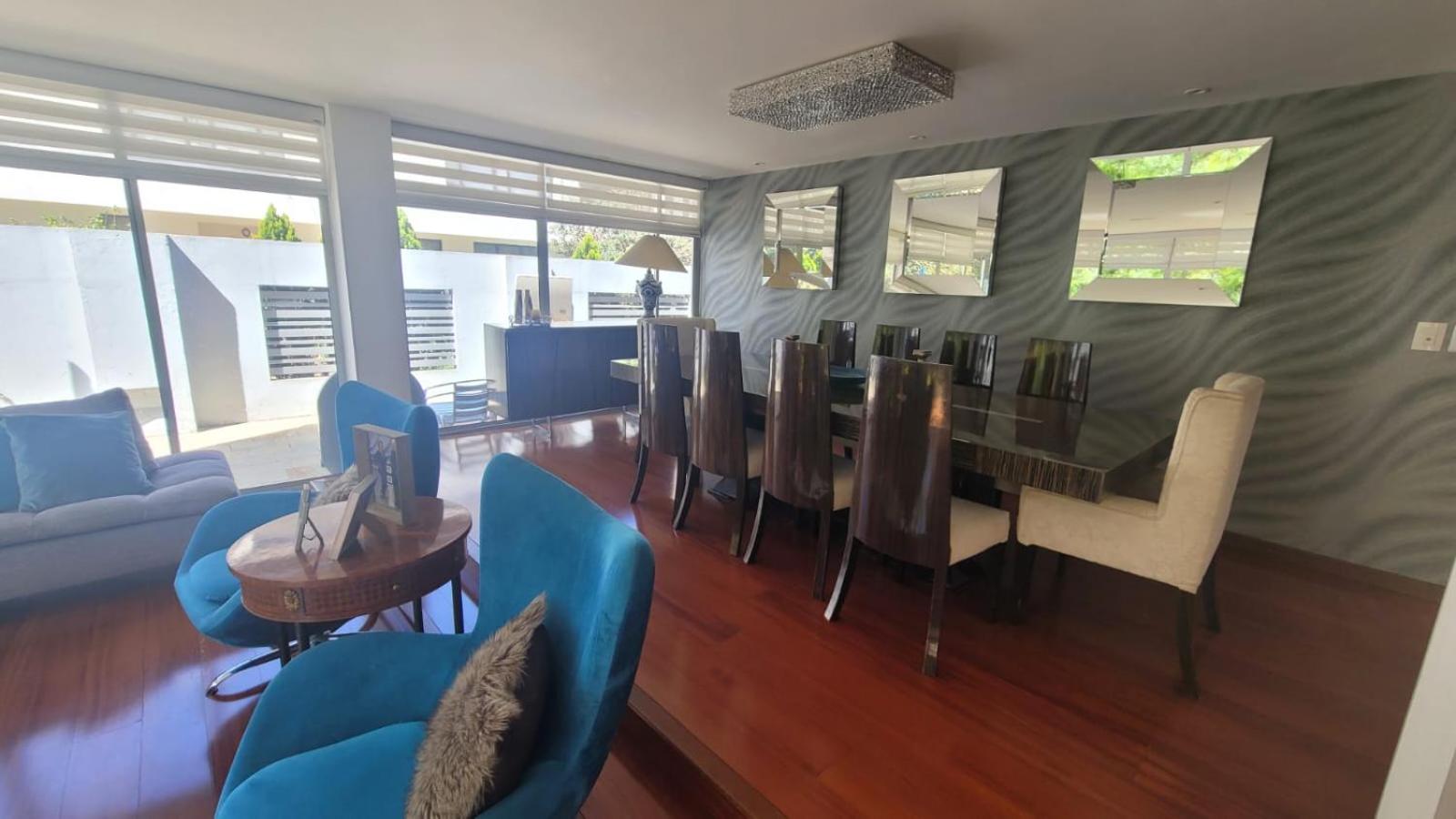 Moderna casa en zona céntrica