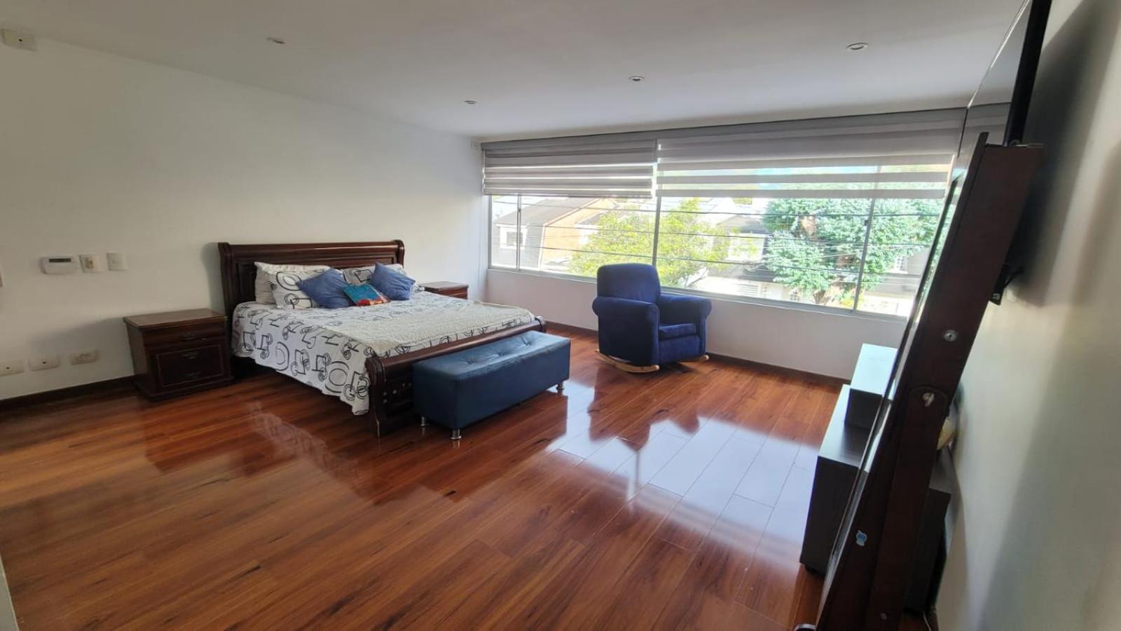 Moderna casa en zona céntrica