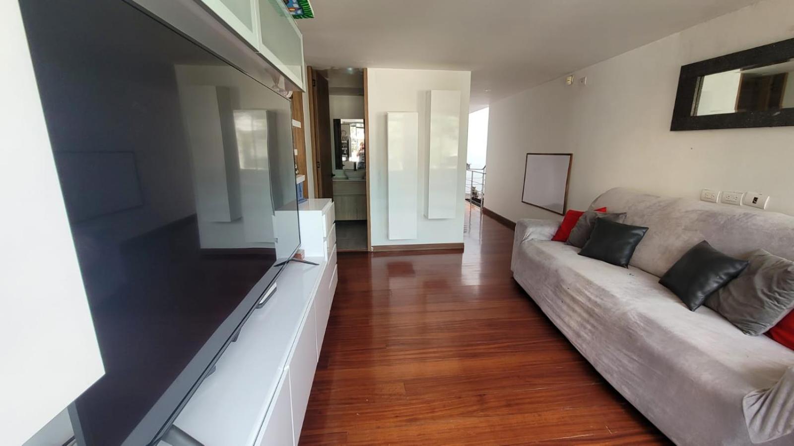 Moderna casa en zona céntrica