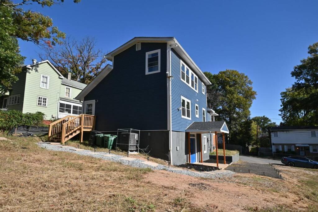 Private 5BR Near Stadium Sleeps 16 Parking