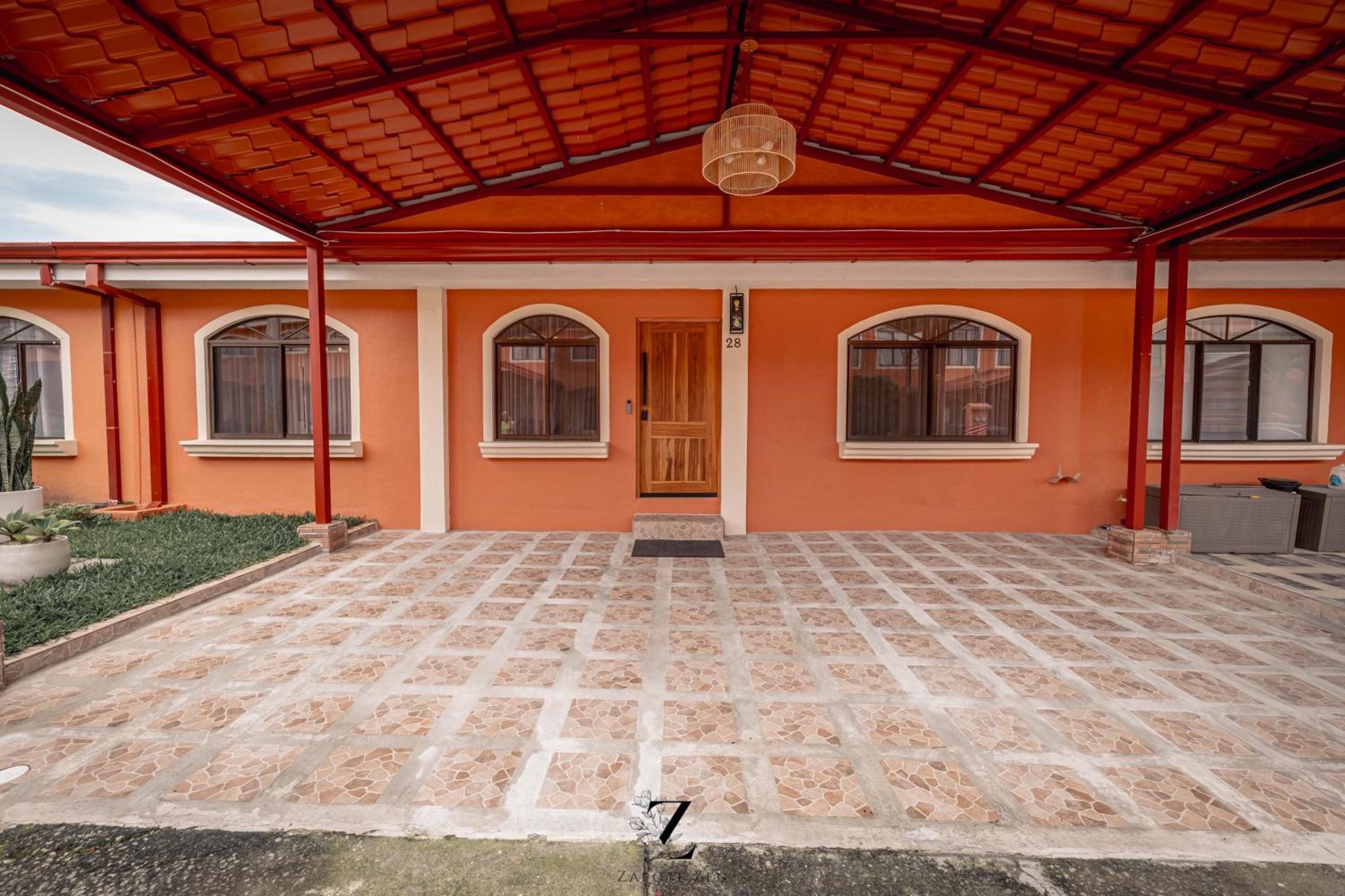Zapote Zen