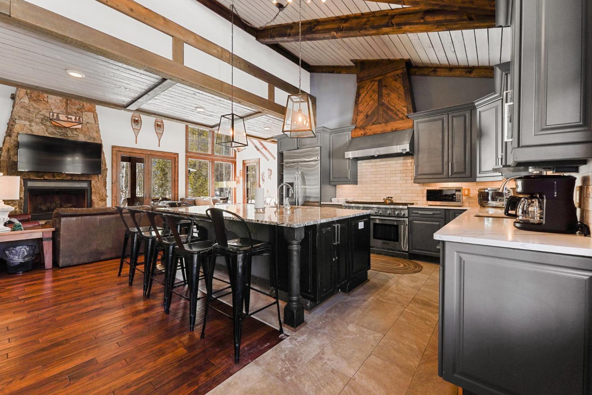 1608 Soda Ridge: 2