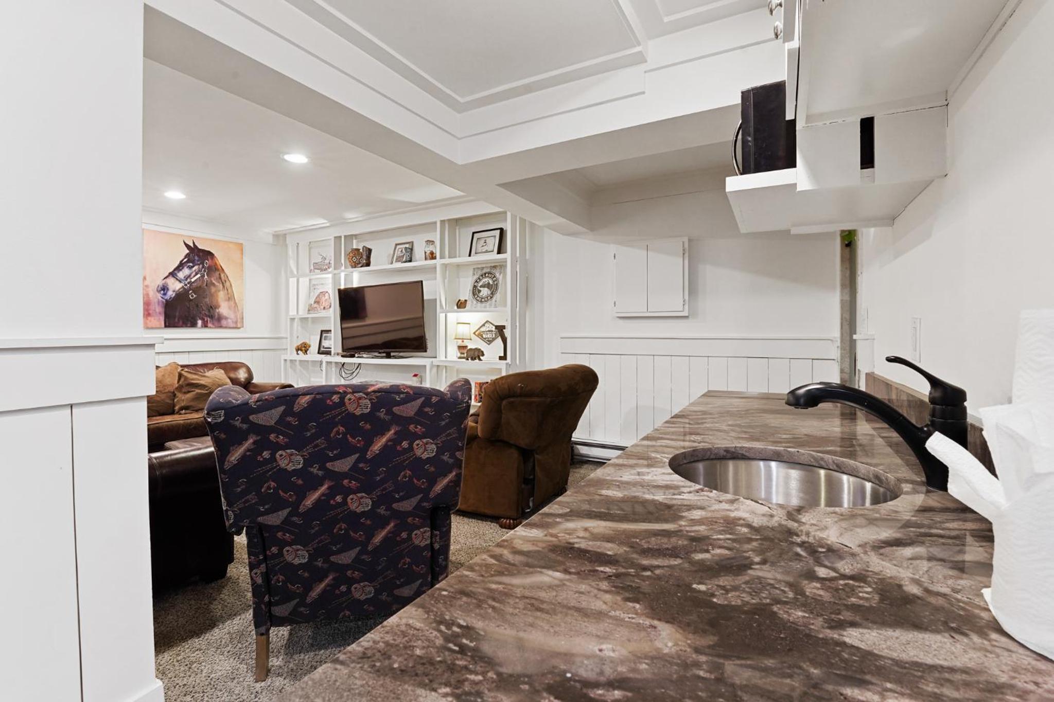 1608 Soda Ridge: 2