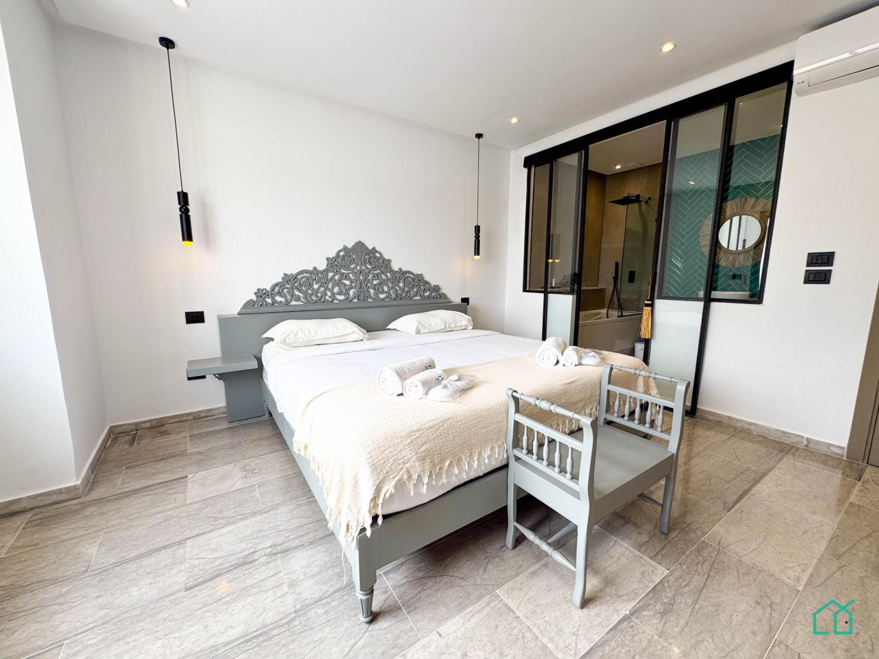 The Penthouse Gammarth view 5