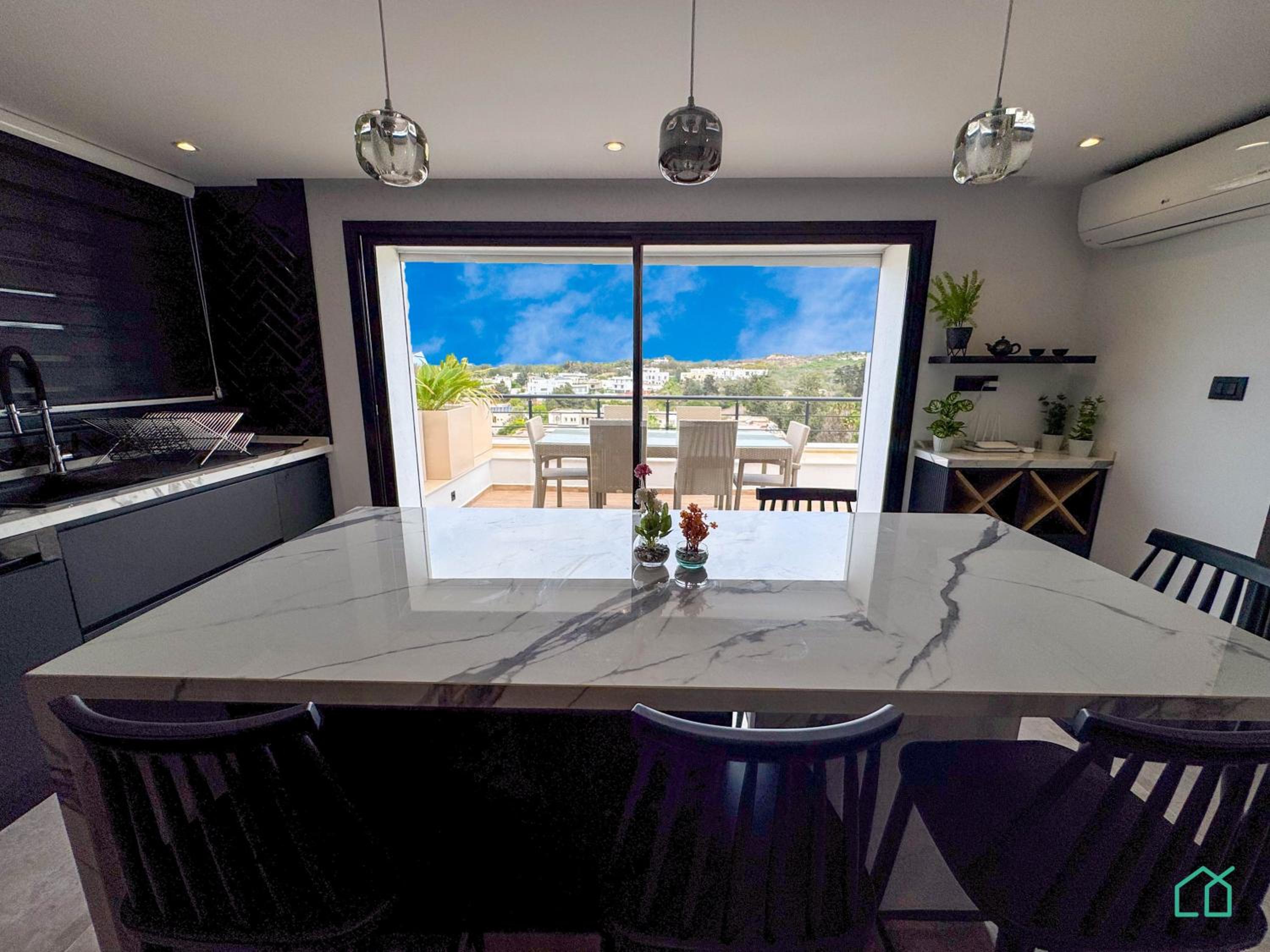 The Penthouse Gammarth view 3