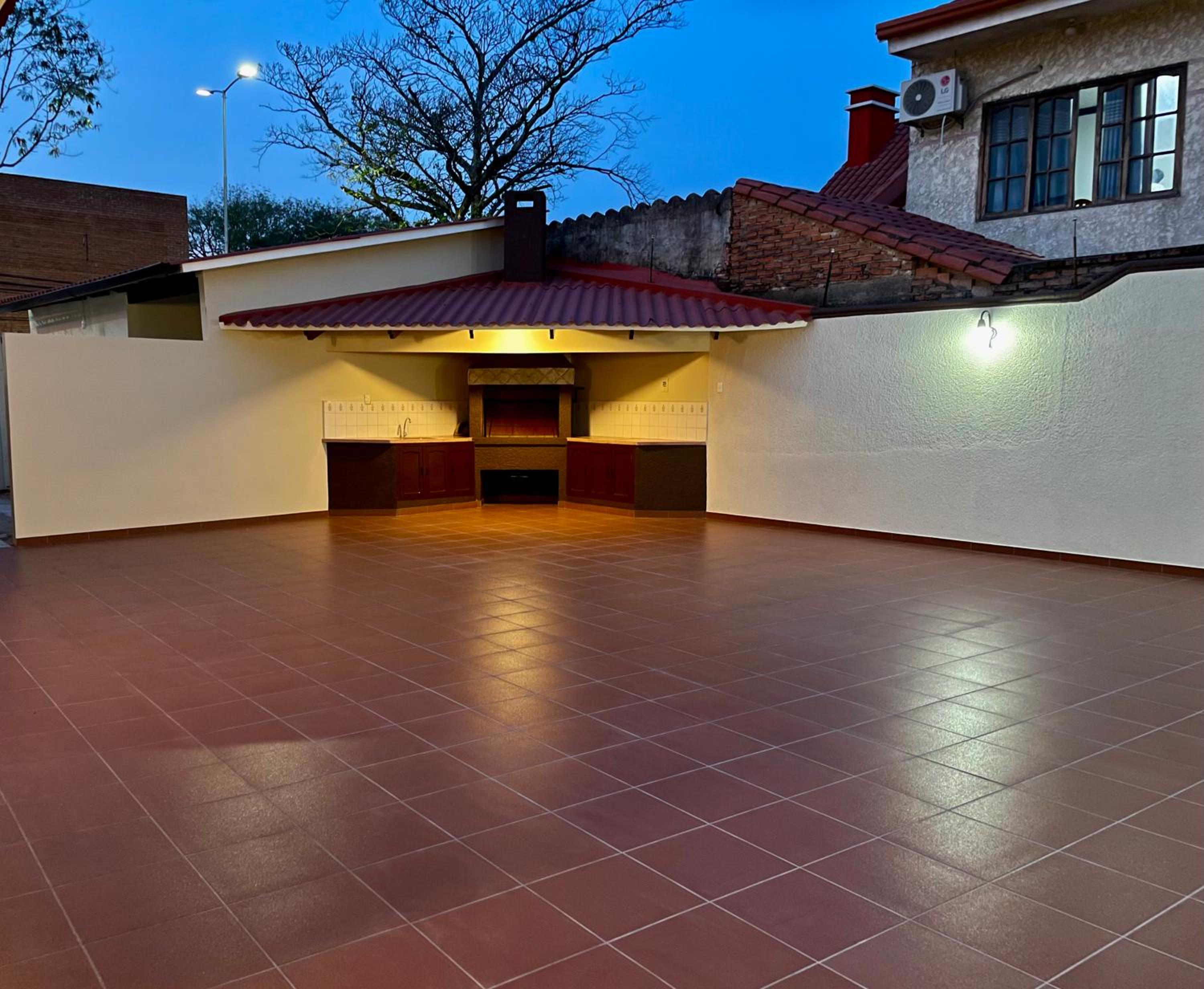 Hermosa casa, amplia y centrica!