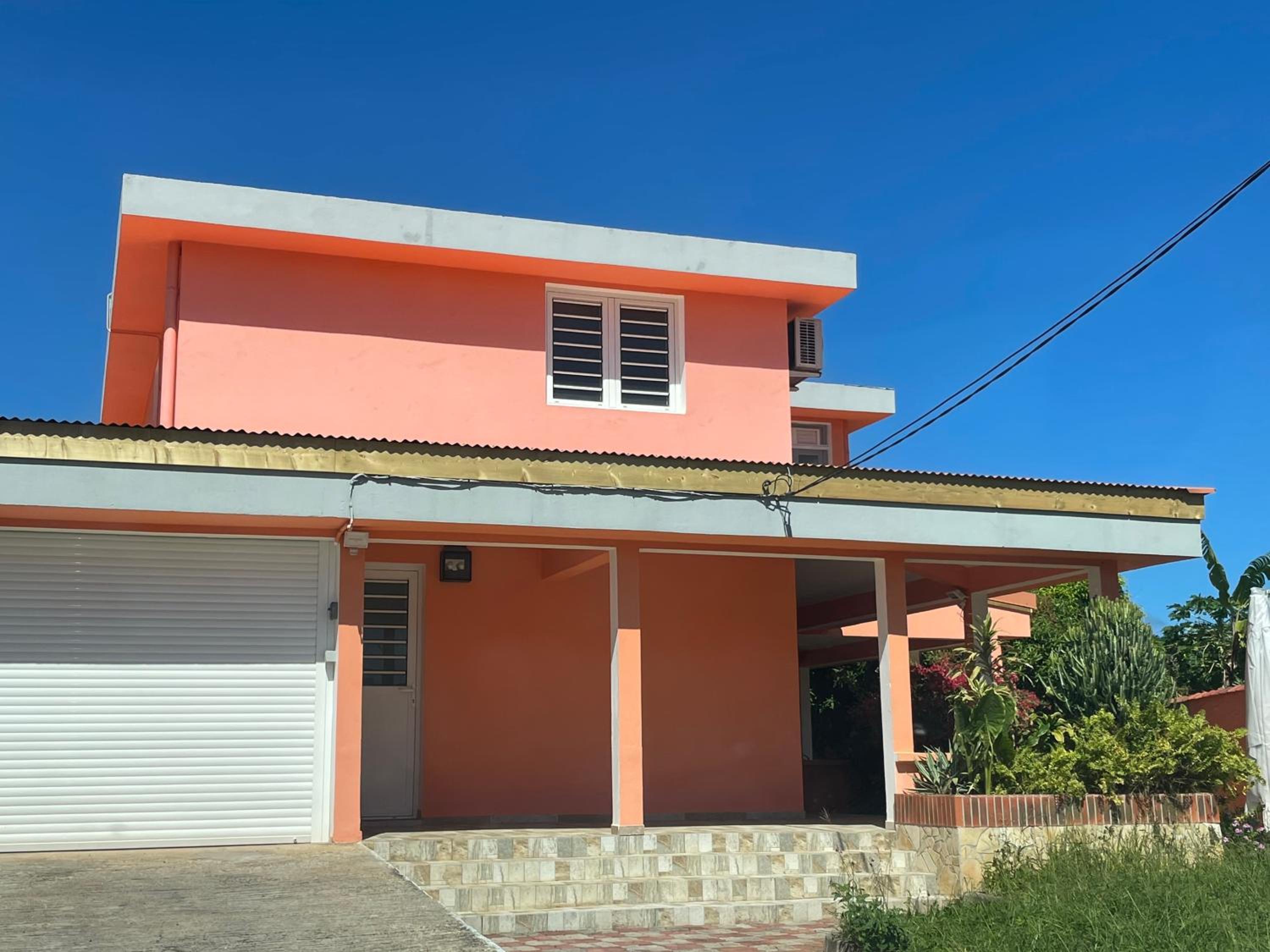 Villa Norah T4 duplex familiale avec piscine view 5