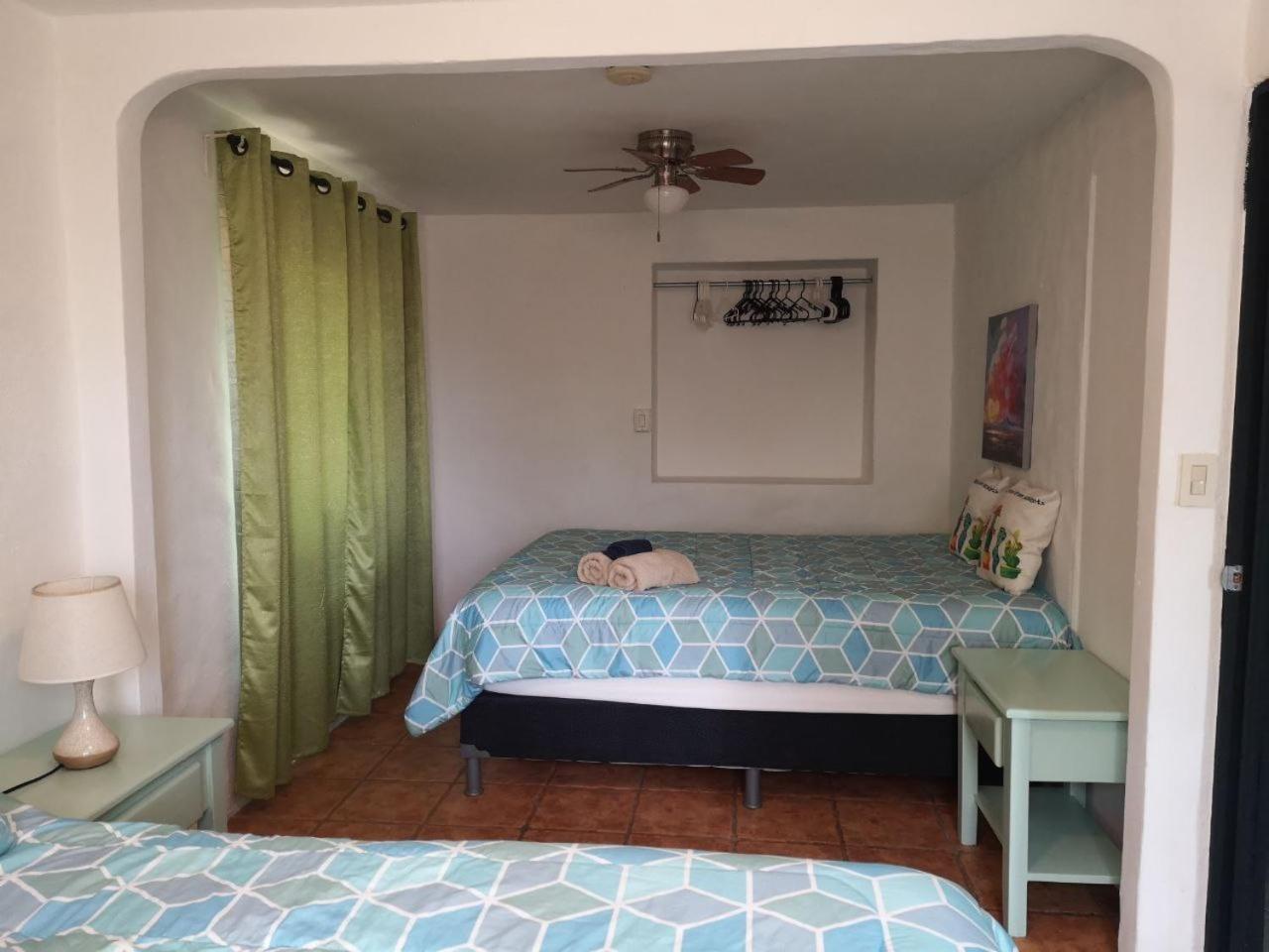 Casita Rick with Sea View and Mono Tamarindo, Guanacaste