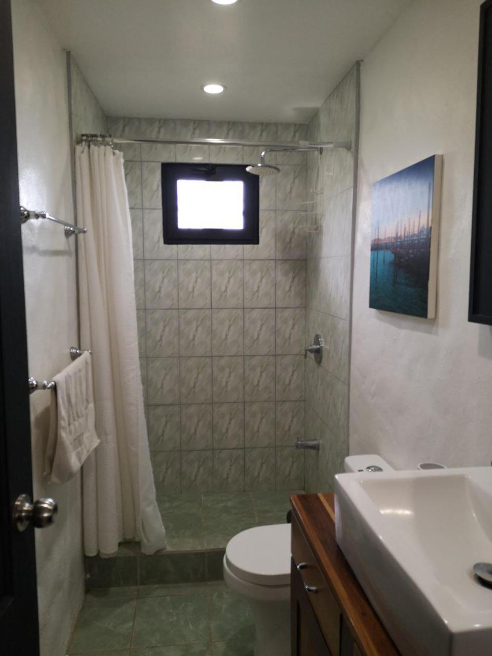 Casita Rick with Sea View and Mono Tamarindo, Guanacaste