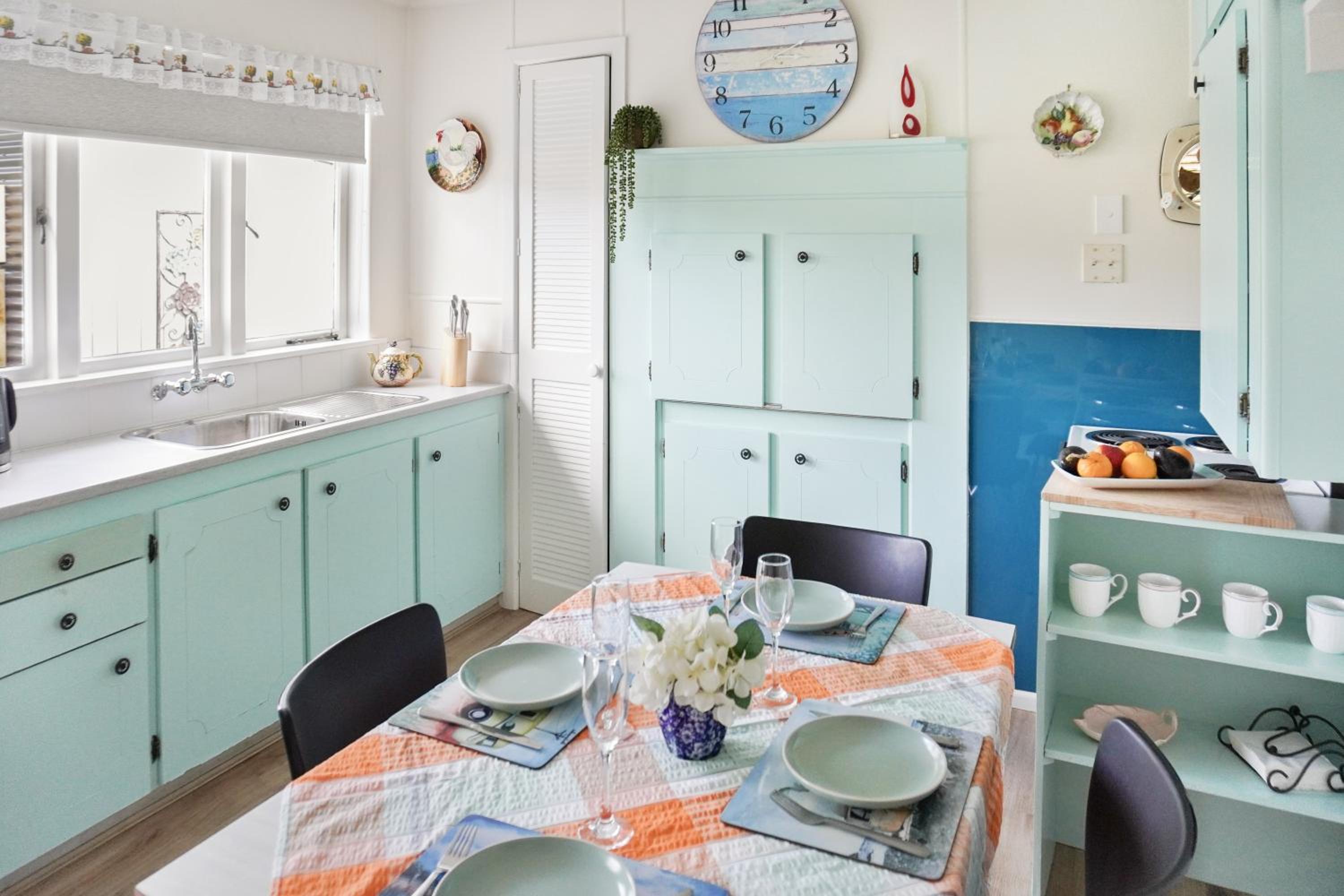 Whitianga Blue Bach - Location Location Location! view 2