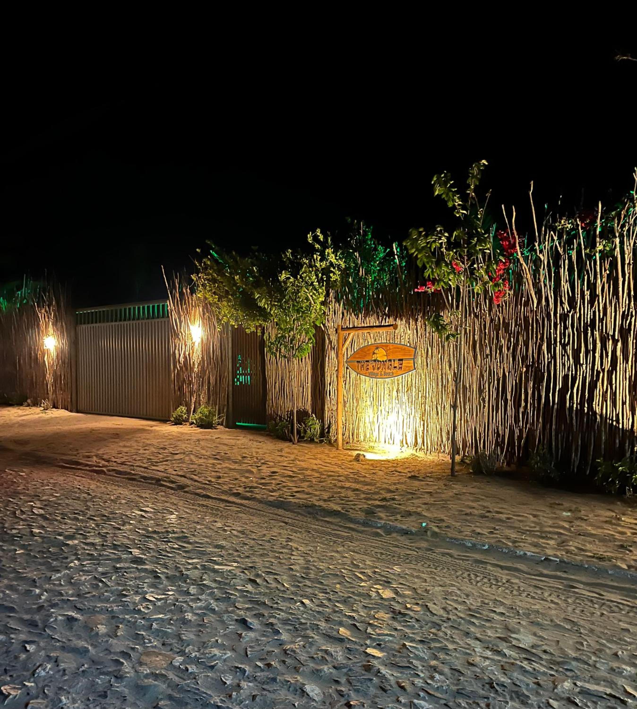 The Jungle, Guriú, CE