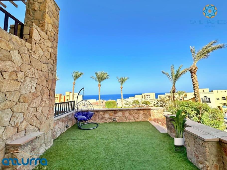 one bedroom chalet,with sea view terrace