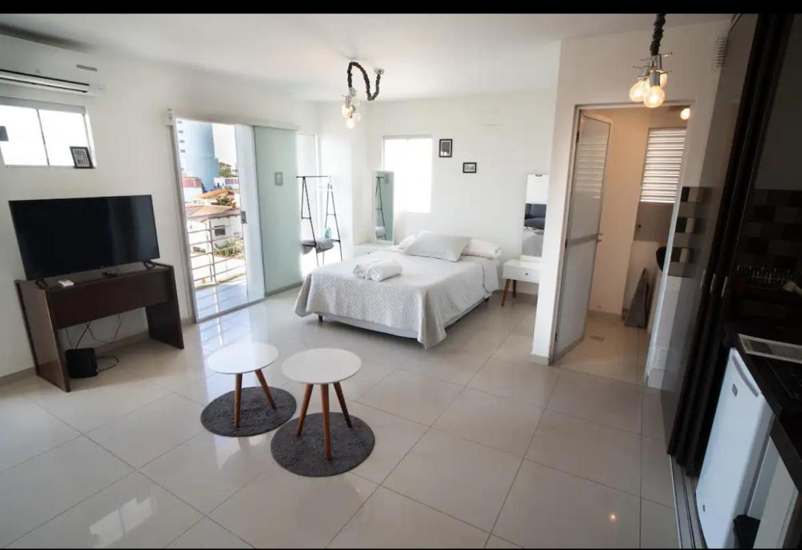 Relajate en Moderno y Elegante Apartamento Familiar con amplio balcón, en Zona Residencial Avenida Beni