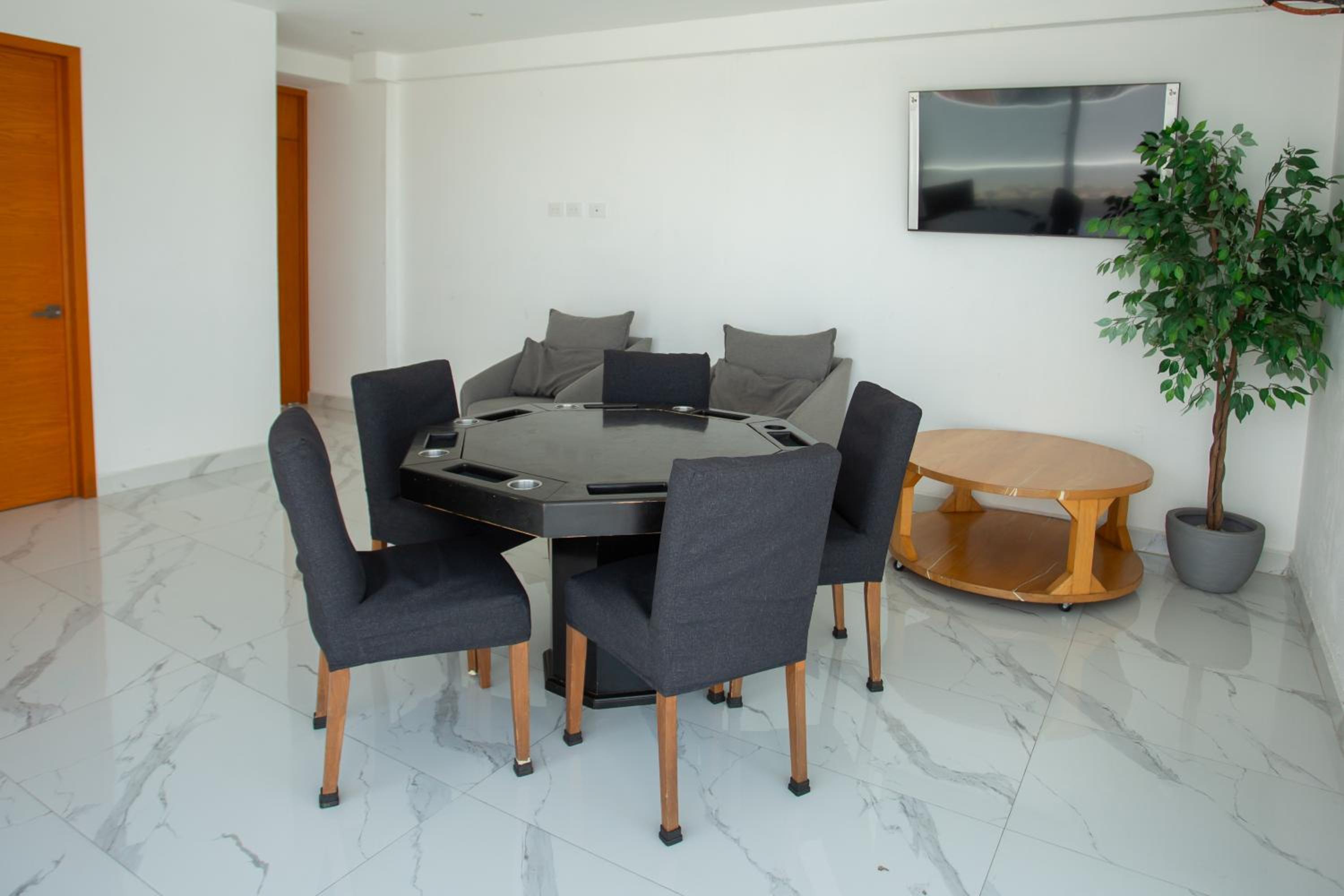 meeting & event spaces