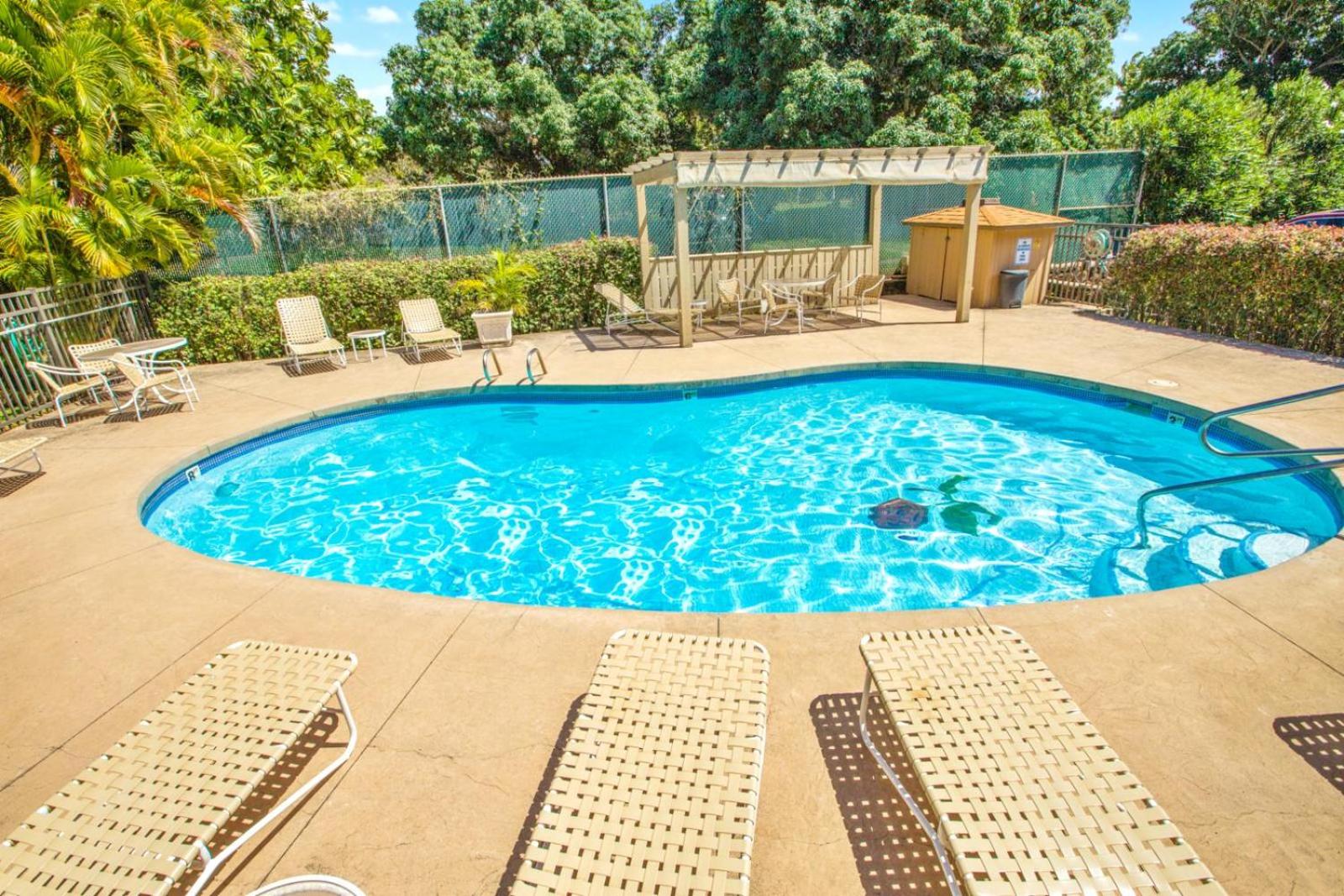 Lokelani Oceanfront 2-Bedroom Condo Recently Remodeled includes Beach Gear and Complimentary Rental Car LOK-B203 by KBM Resorts view 5