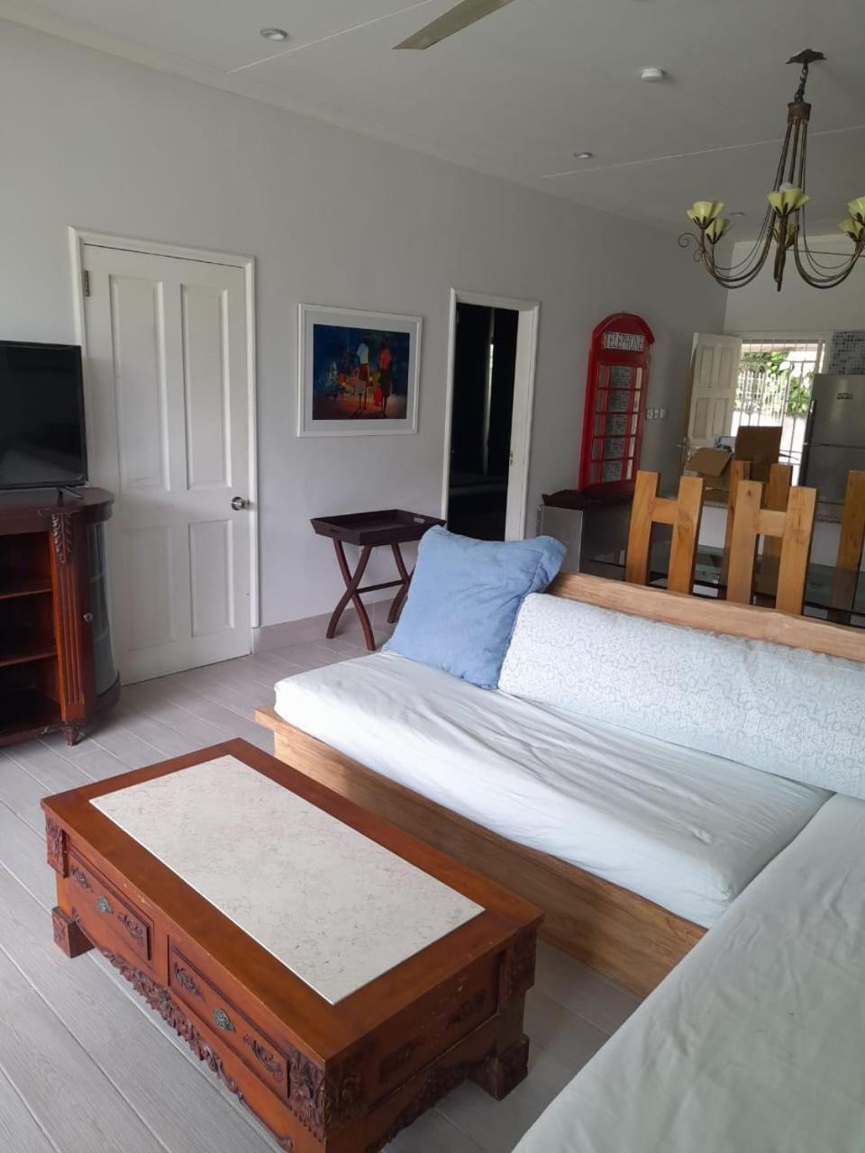 Bayview Villas - Sea Side Two Bedroom Apartment photo 3