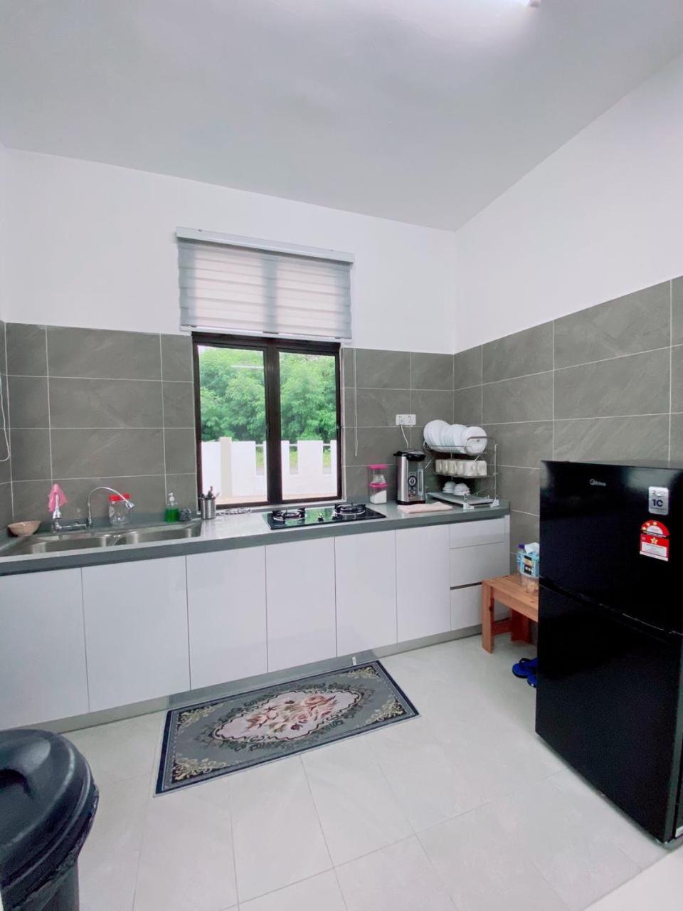 HELLOKITTY HOUSE- Unit 4 photo 7