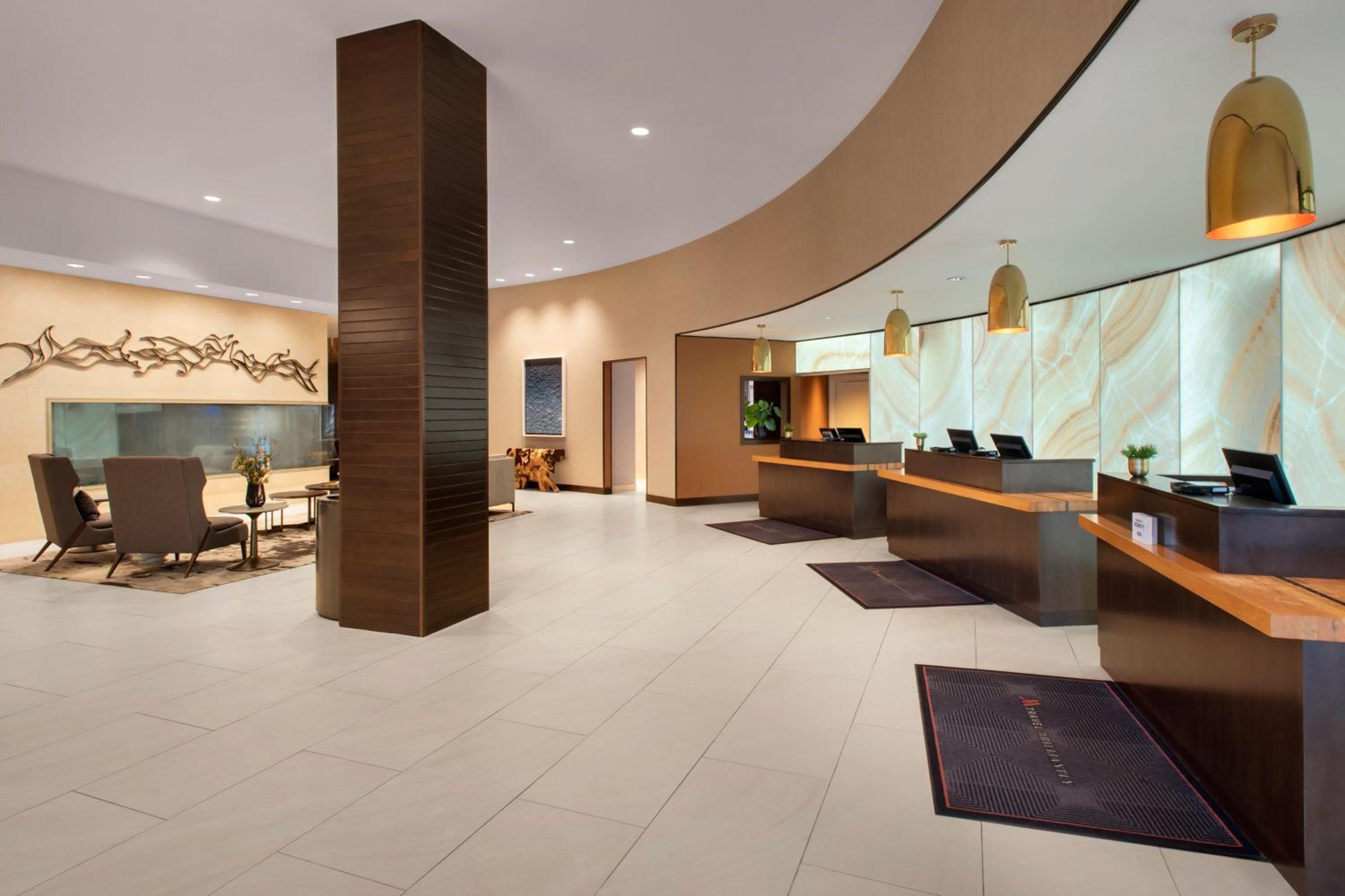 Burlington Vacations - Boston Marriott Burlington - Property Image 32