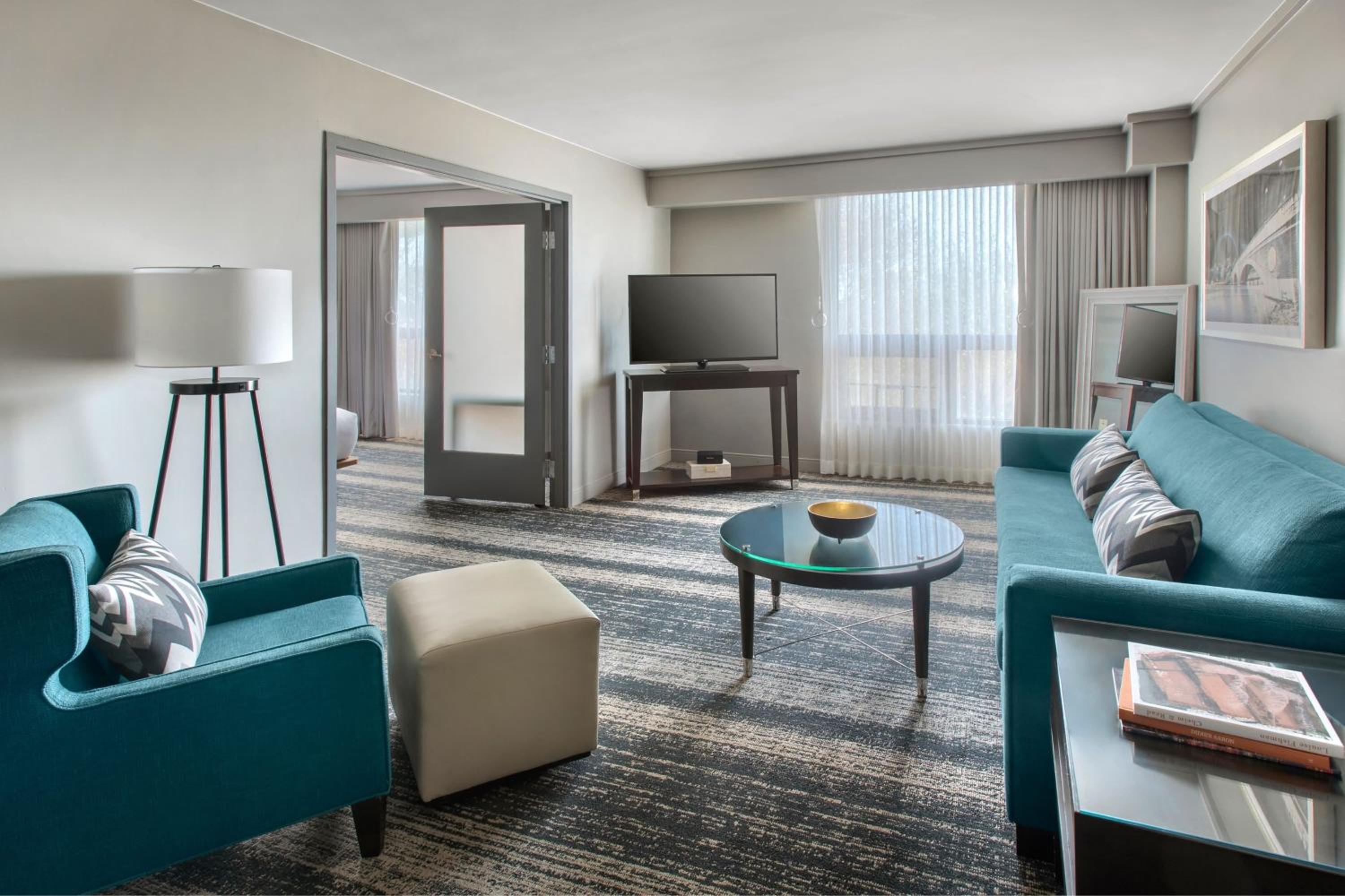 Burlington Vacations - Boston Marriott Burlington - Property Image 34