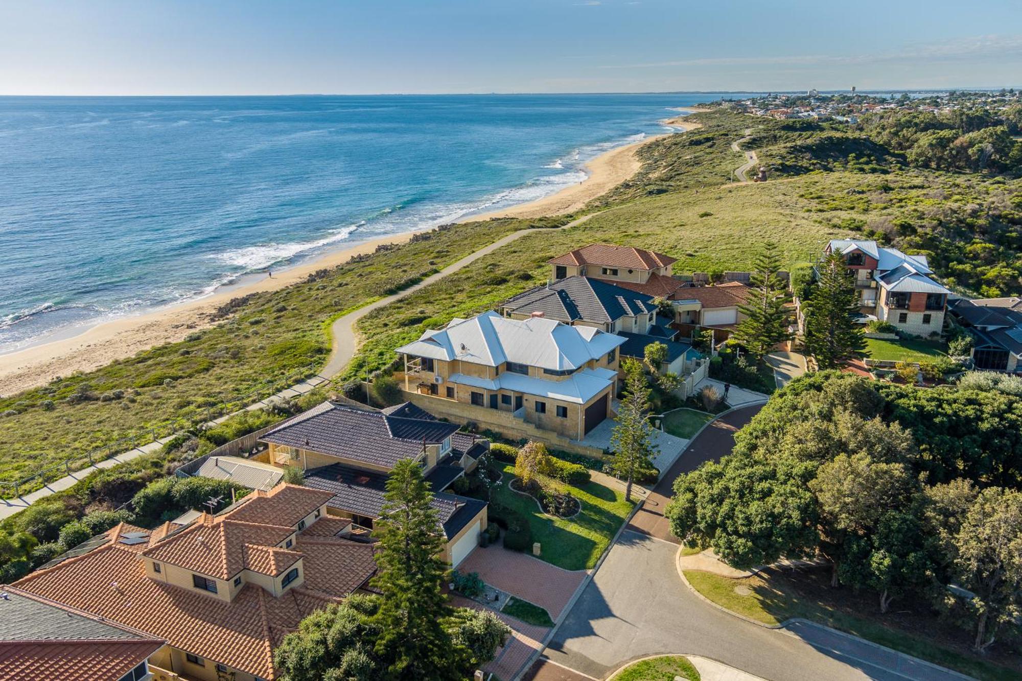 Absolute Oceanfront Escape