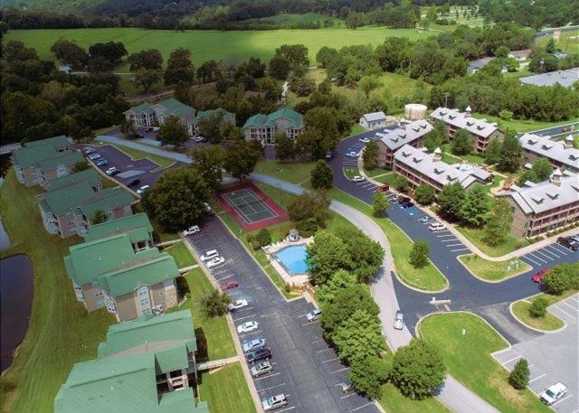 Fairway Heights condo