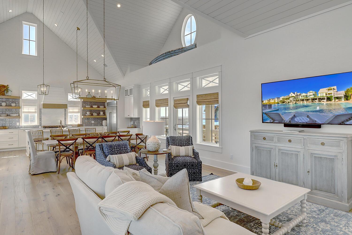 The Lighthouse 328 COA view 4