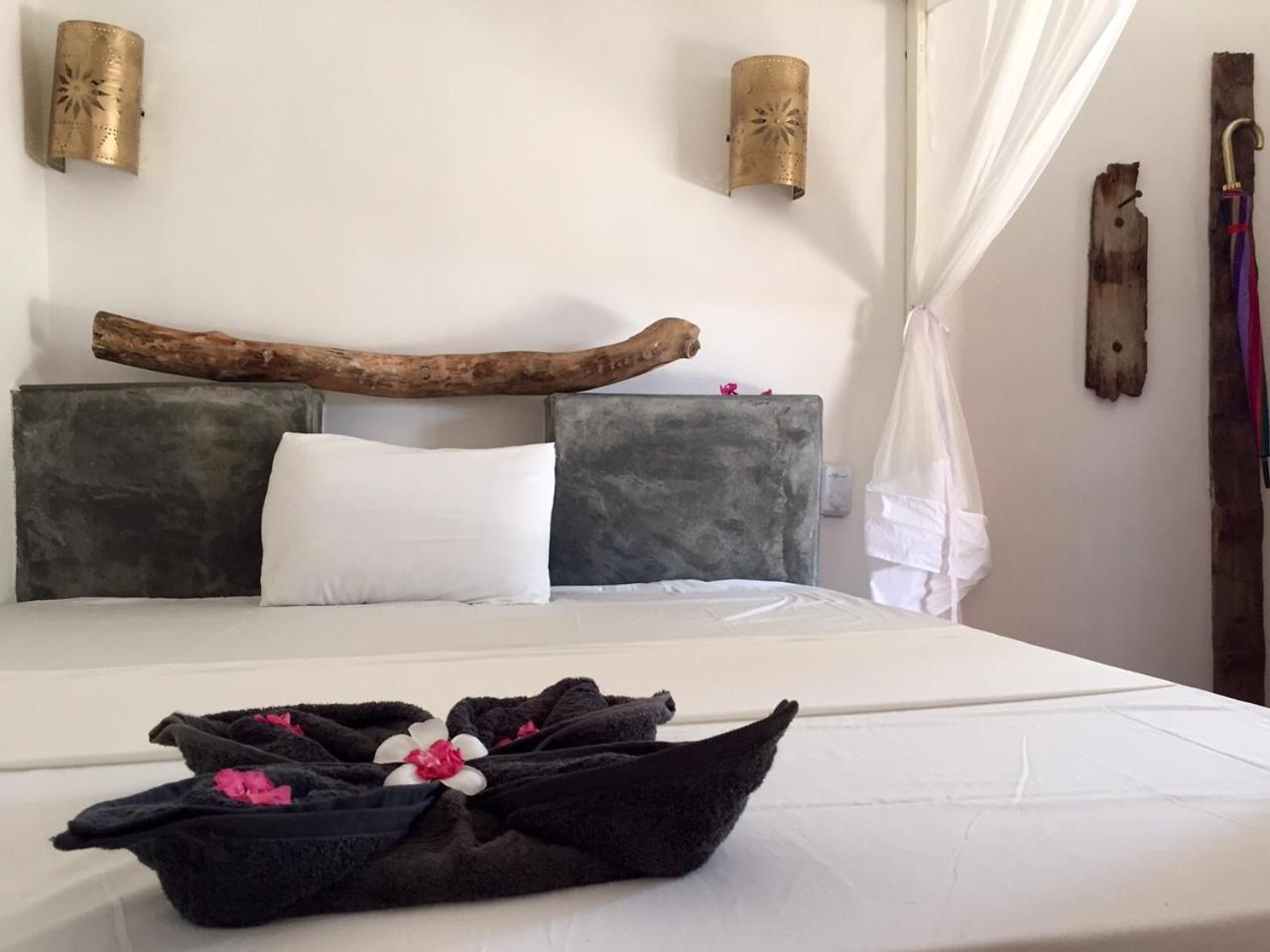 Zanzistar Lodge