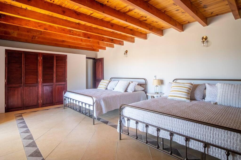 NEW Beautiful Home at Valle with Jacuzzi & BBQ