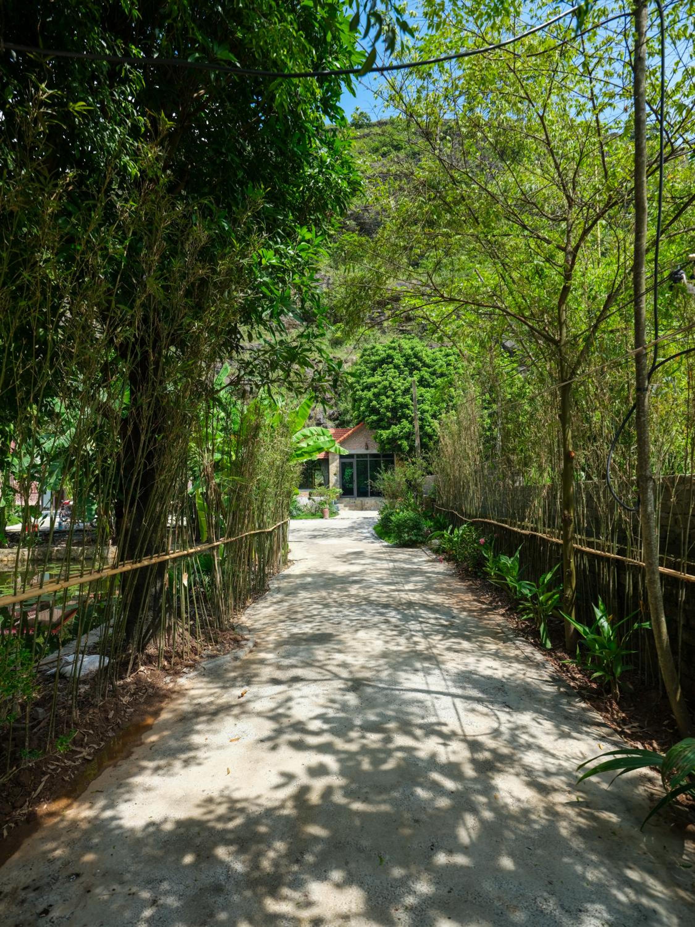 Trang An Garden resort view 5