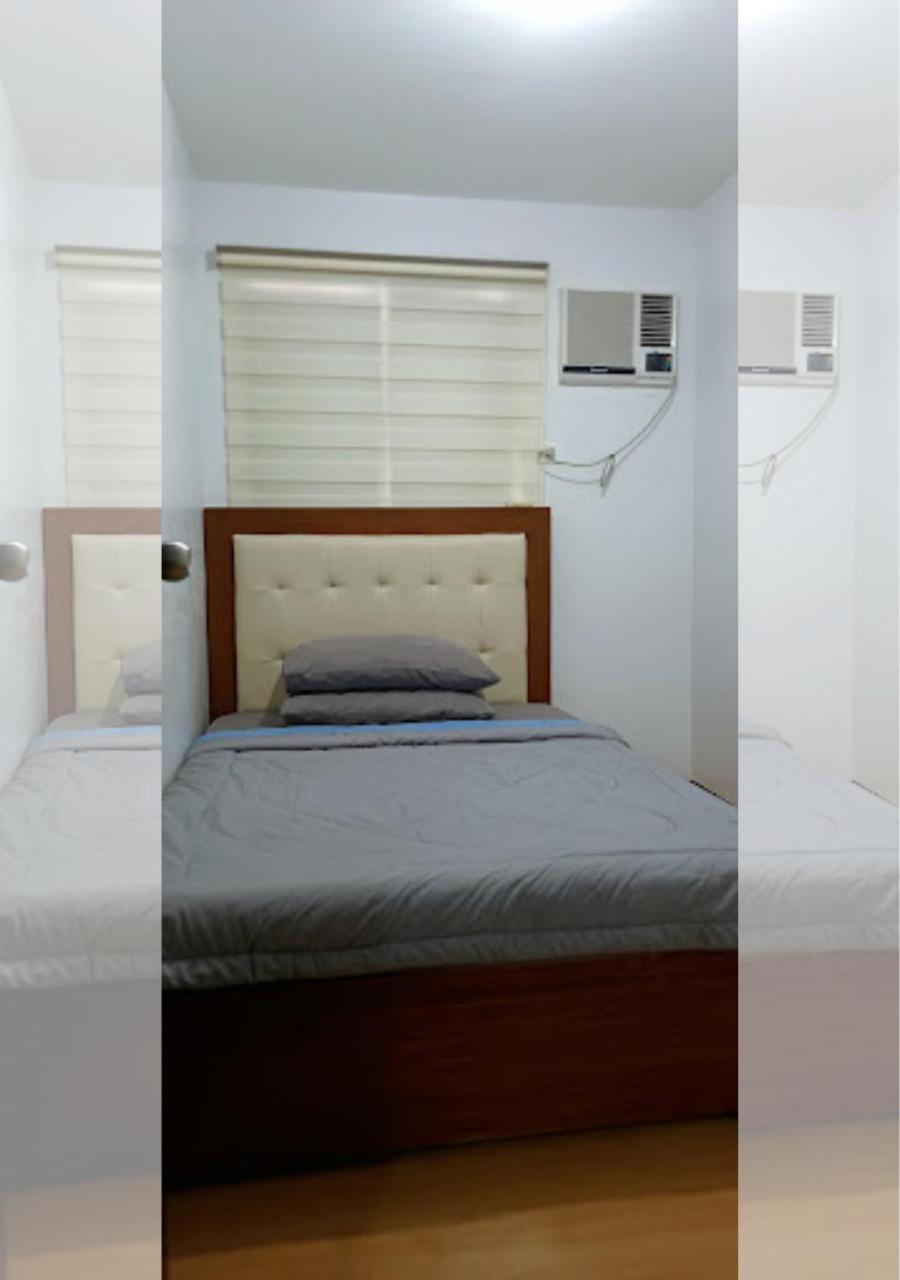 2-Bedroom Condo in Imus Cavite with UNLI WIFI, 50" TV, Netflix, Family Computer, Pool view 2