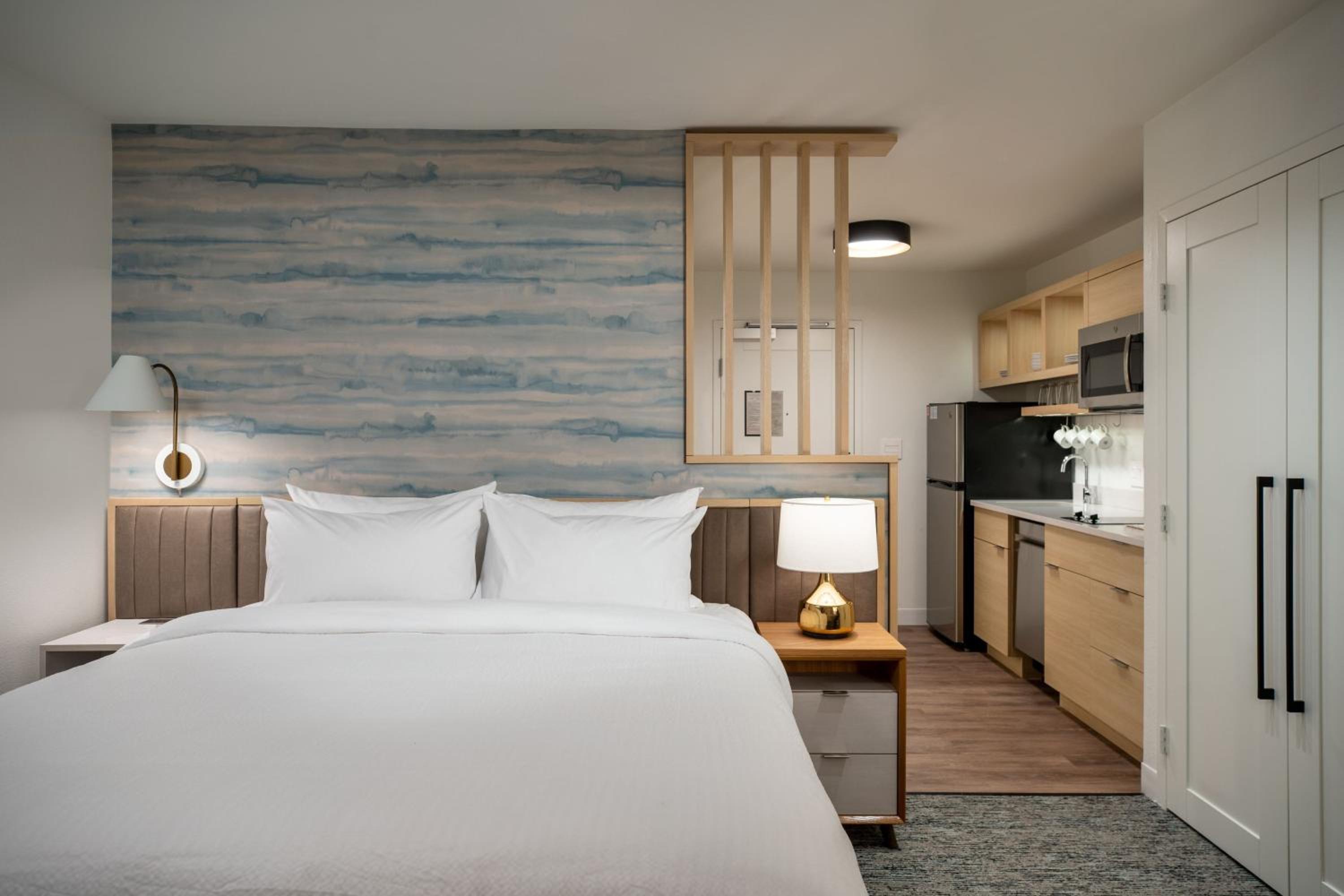 TownePlace Suites by Marriott Houston Tomball - Property Image 3