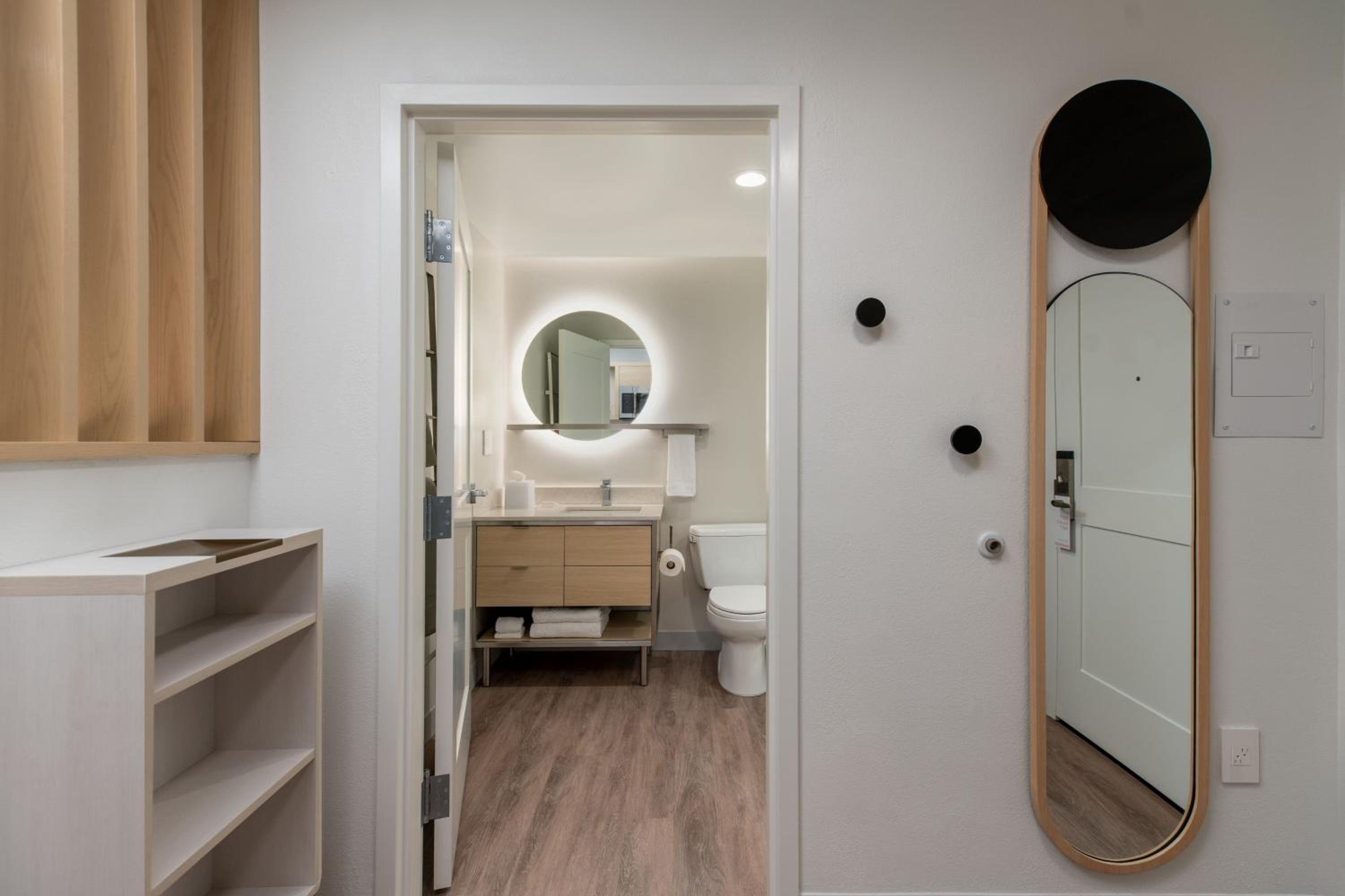 TownePlace Suites by Marriott Houston Tomball - Property Image 6