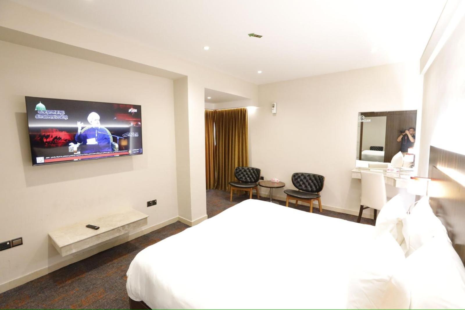 Zamzam Hotel 2 view 4