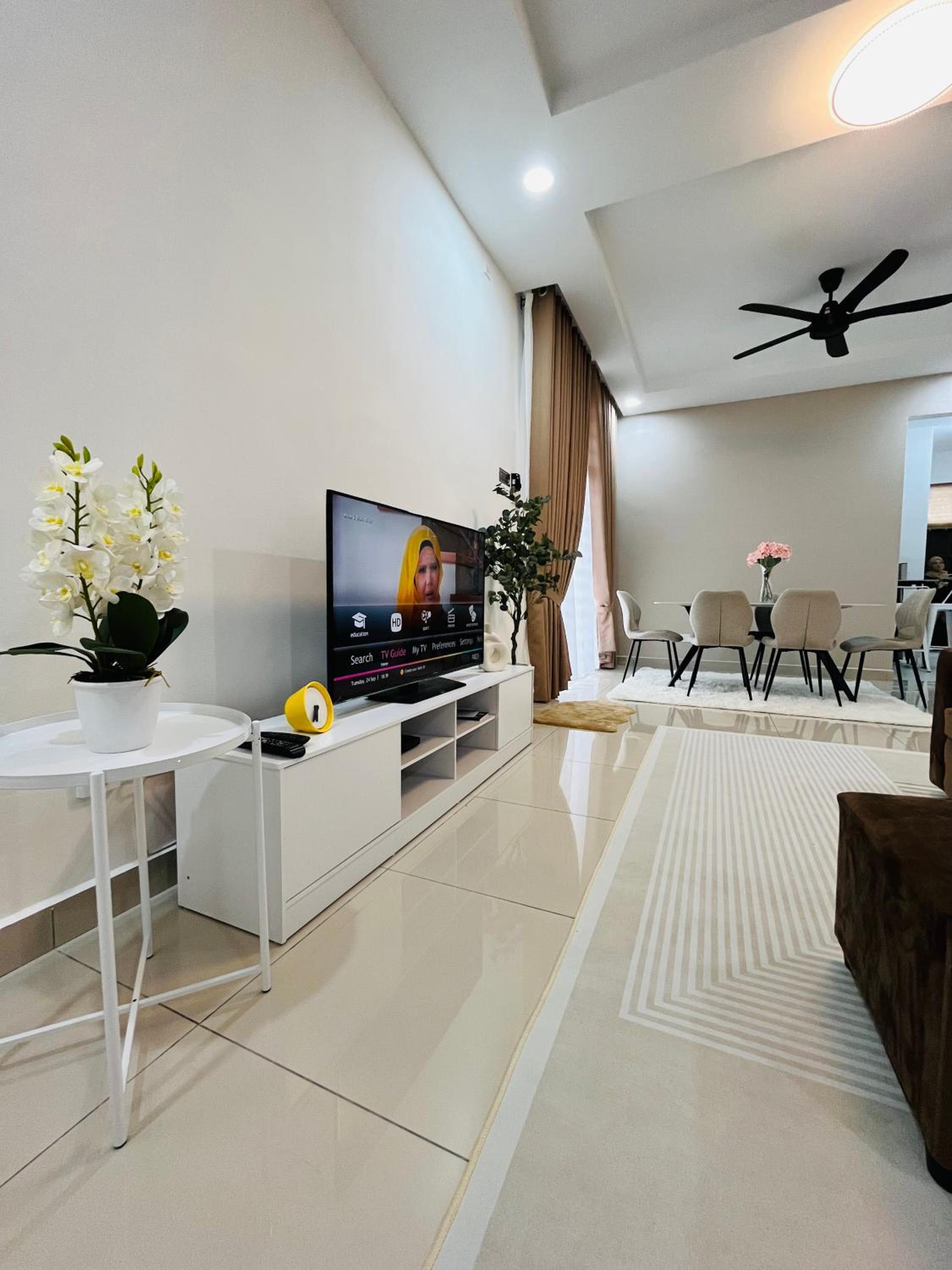 Khasif Amani Homestay Parit Buntar photo 4