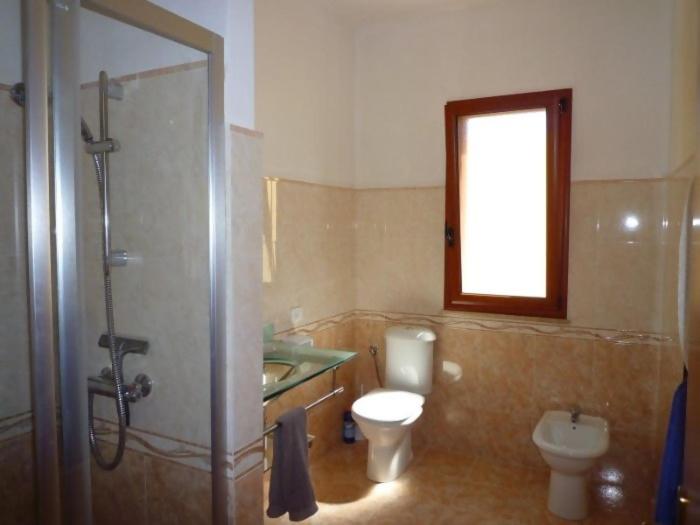 Photo 32