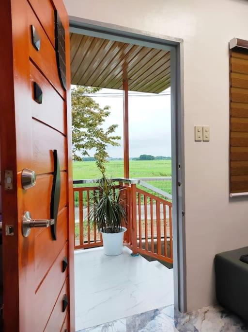 Praise Farmhouse - Private Farmhouse Staycation view 4
