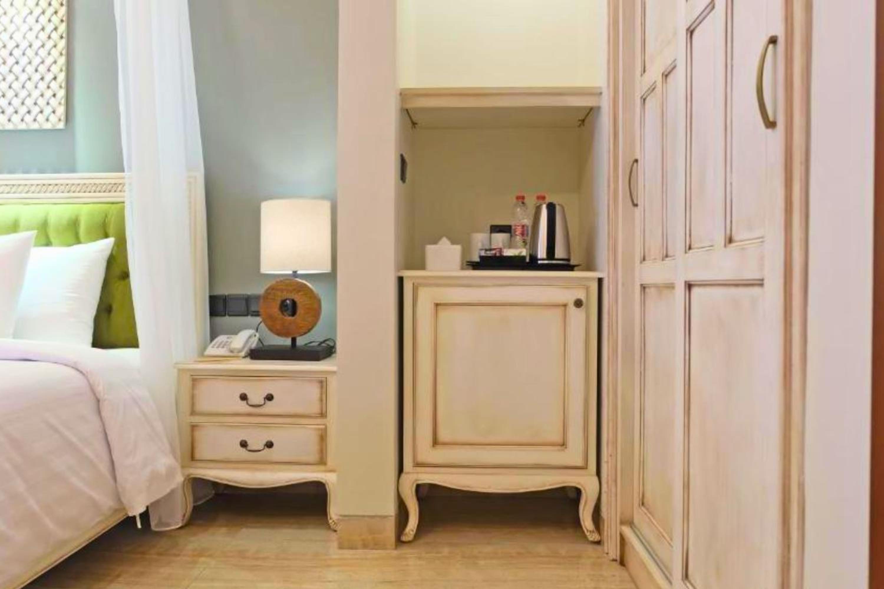 Parana 1 BR Suite Lagoon Access view 4