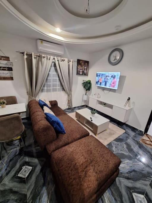 One Bedroom Apartment At Kasoa Fijai view 4