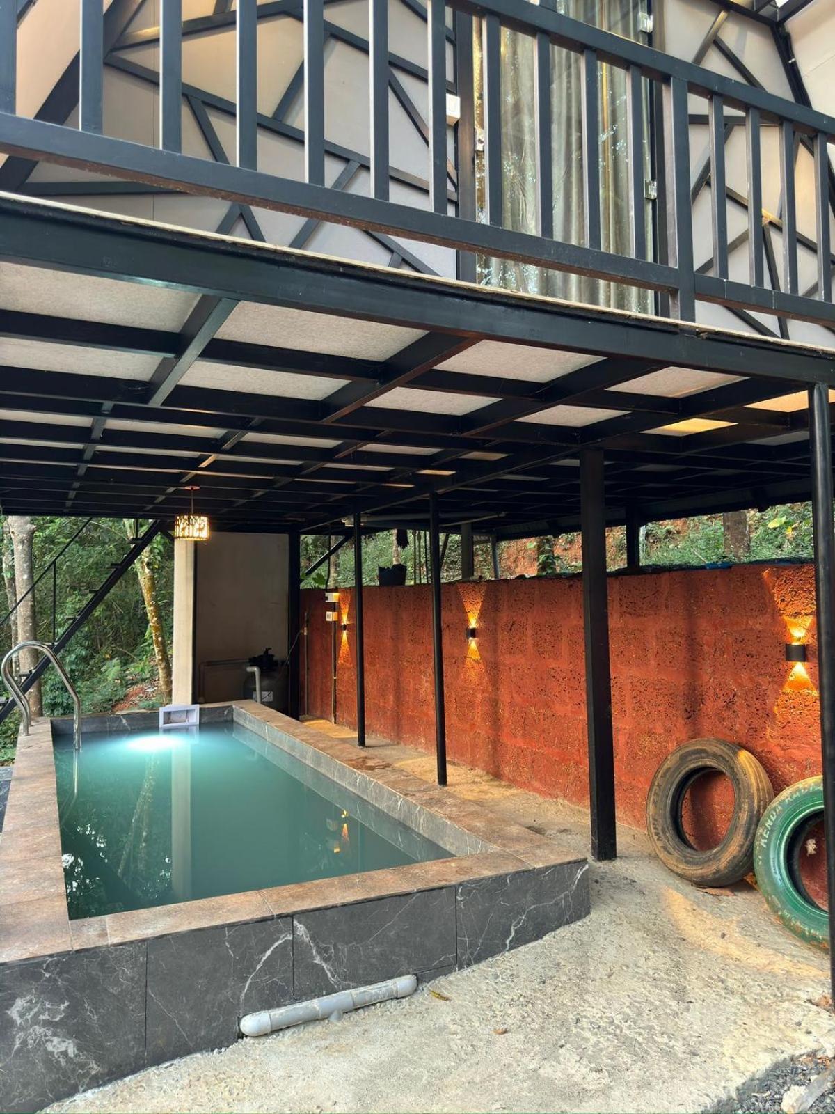 HOLIDAYNEST Chennalode
