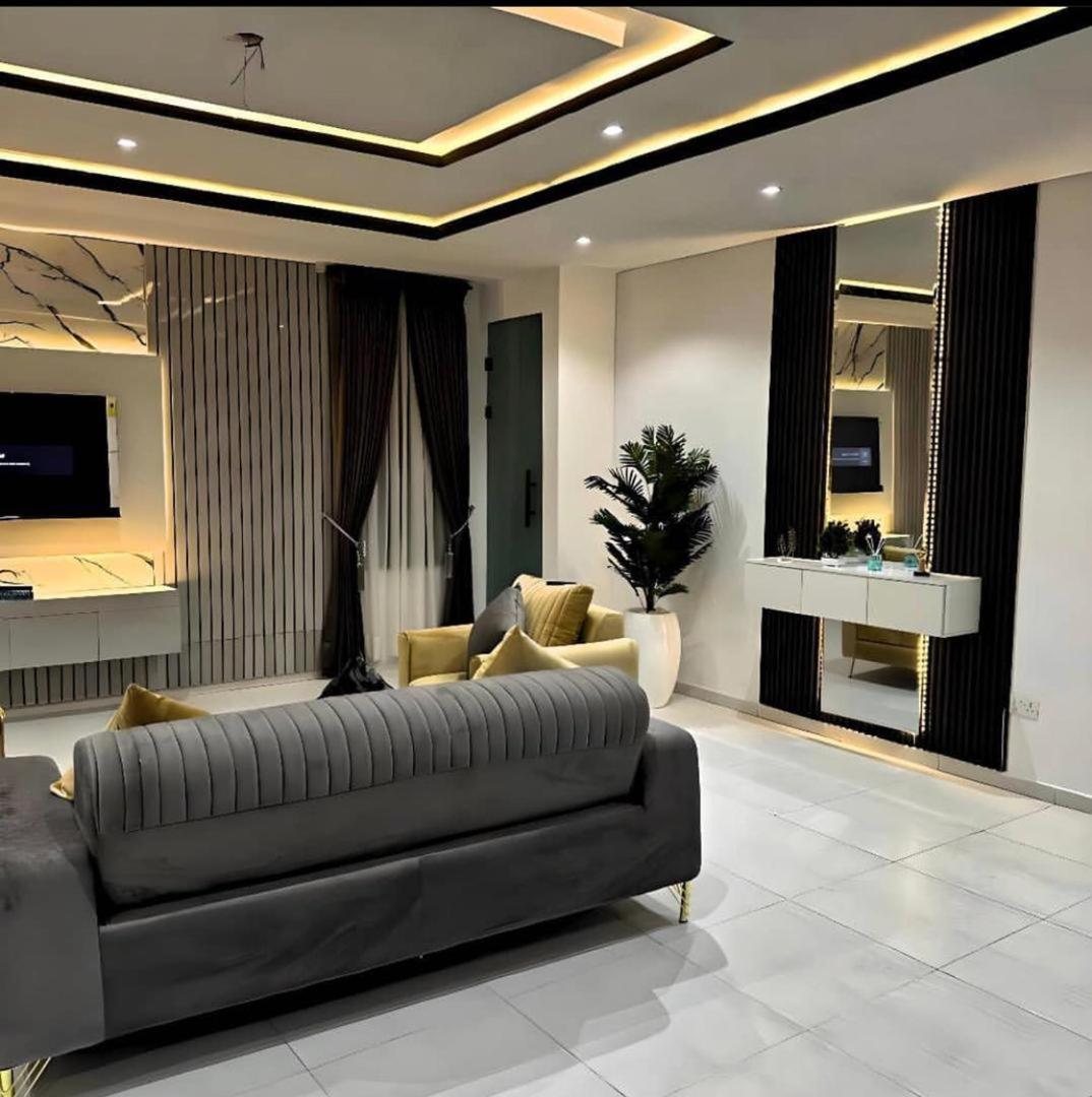 Luxury 2 bedroom with 24 hours Electricity view 3