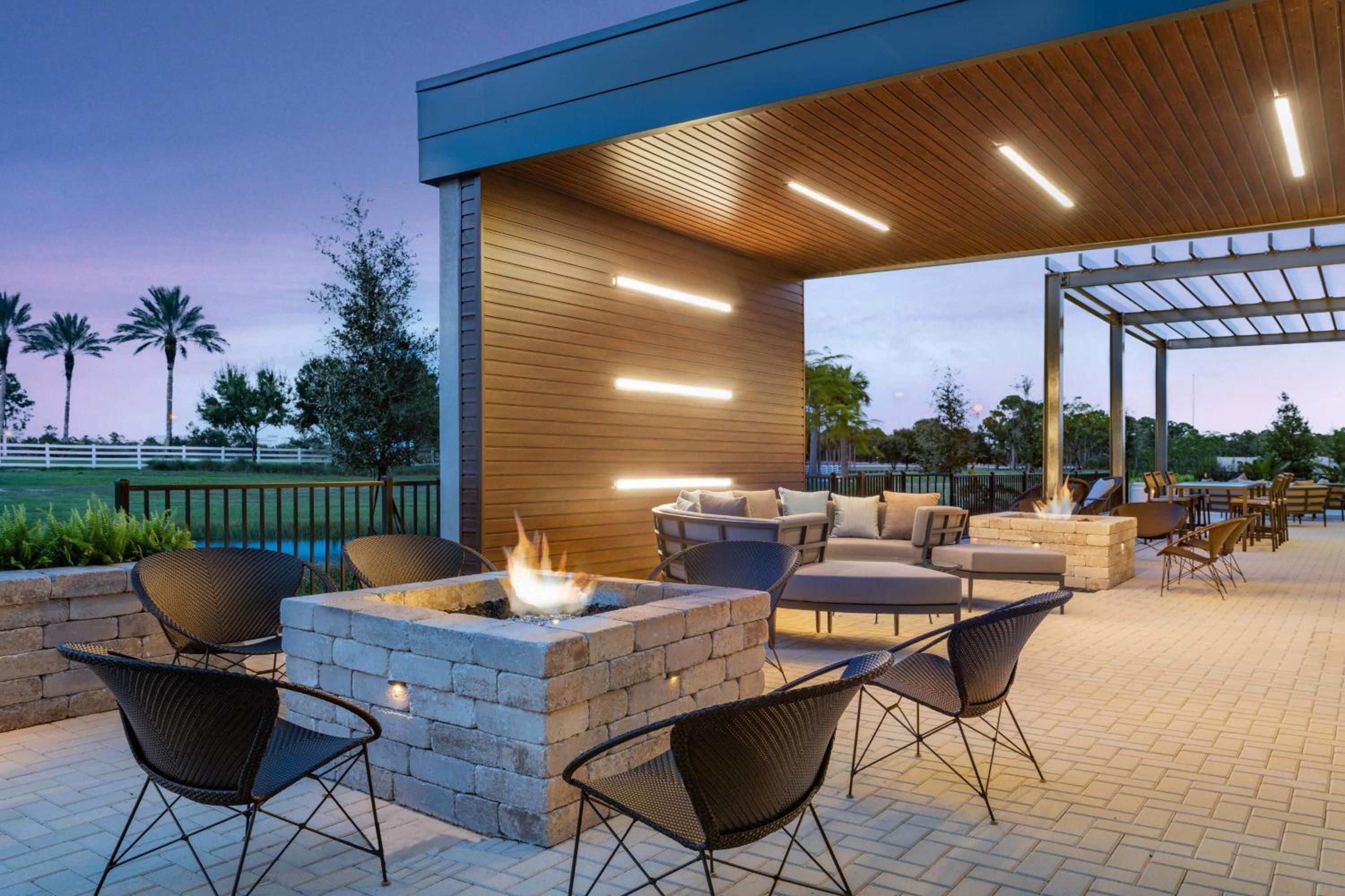 West Palm Beach Vacations - Courtyard by Marriott Port St. Lucie Tradition - Property Image 2